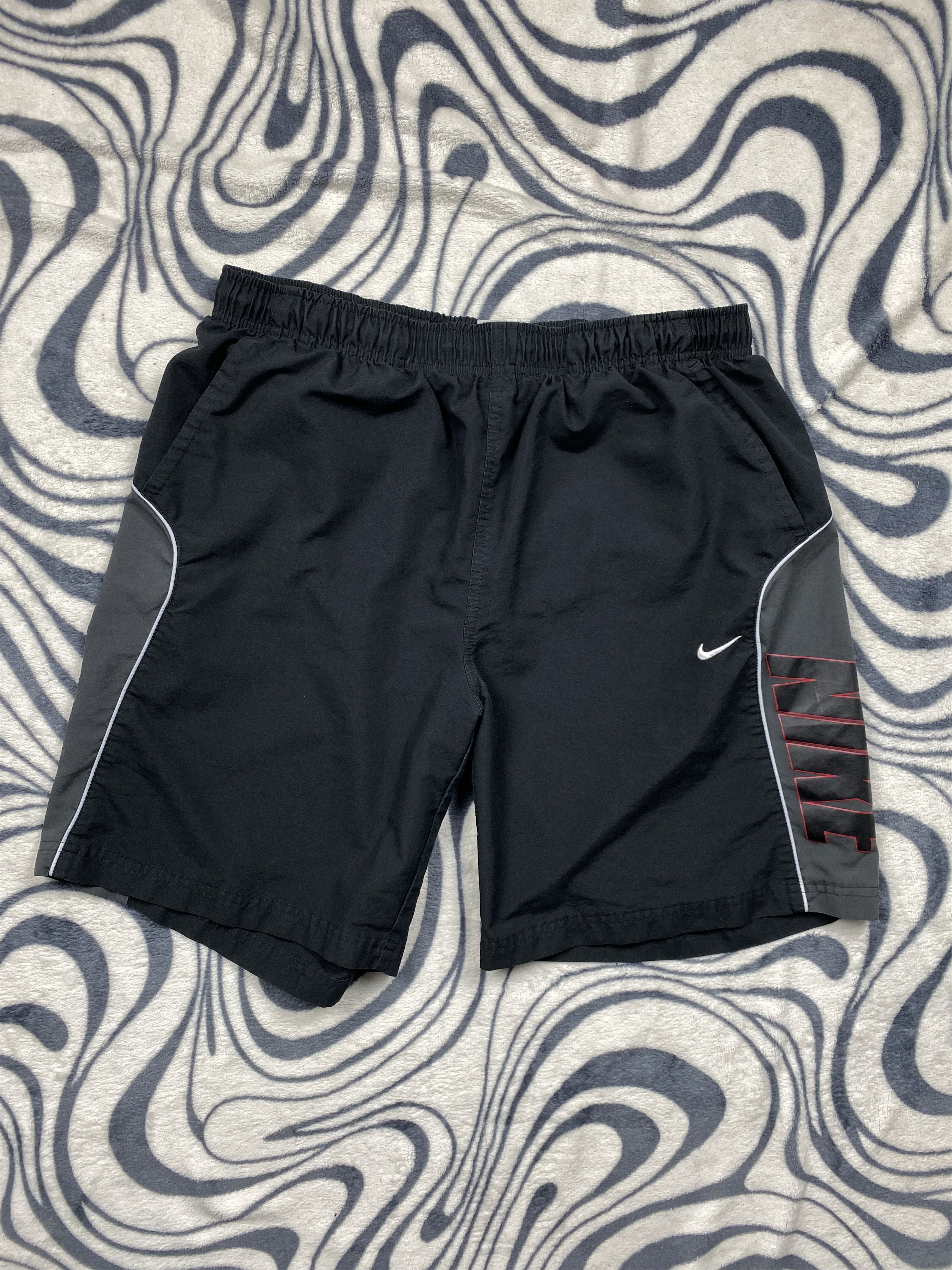 Nike × Vintage Nike Vintage Mens Nylon Shorts Y2K Size US 34 / EU 50 - 1 Thumbnail