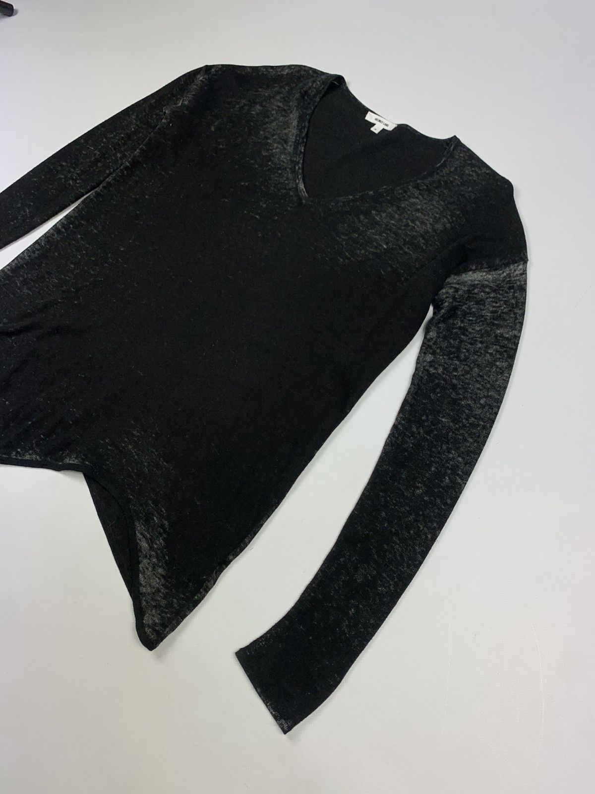 Helmut Lang Helmut Lang cotton cashmere assymetric v-neck sweater Size S / US 4 / IT 40 - 2 Thumbnail