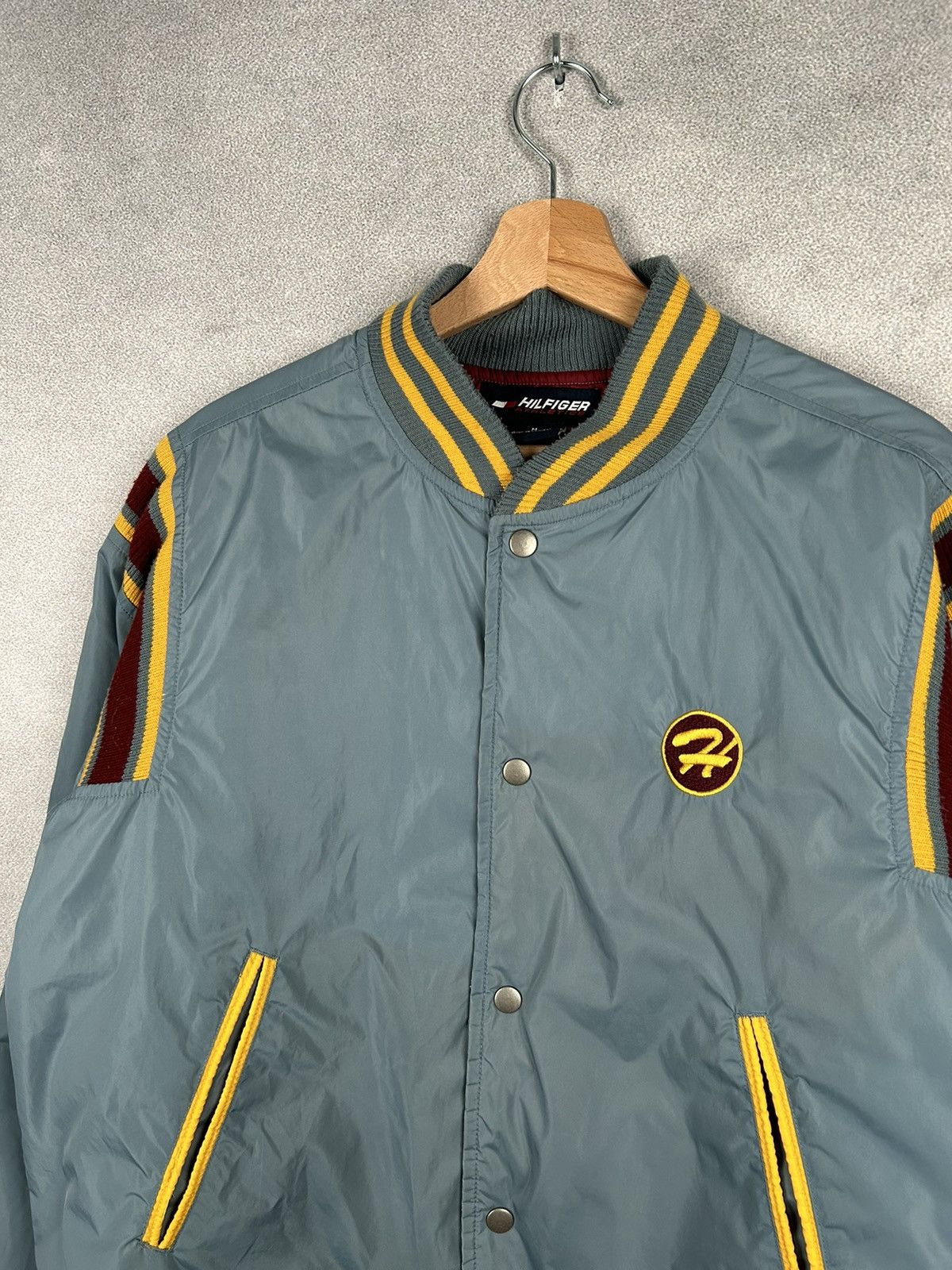 Tommy Hilfiger Vintage Tommy Hilfiger Athletic Spellout Bomber Jacket 90s Size US M / EU 48-50 / 2 - 4 Thumbnail