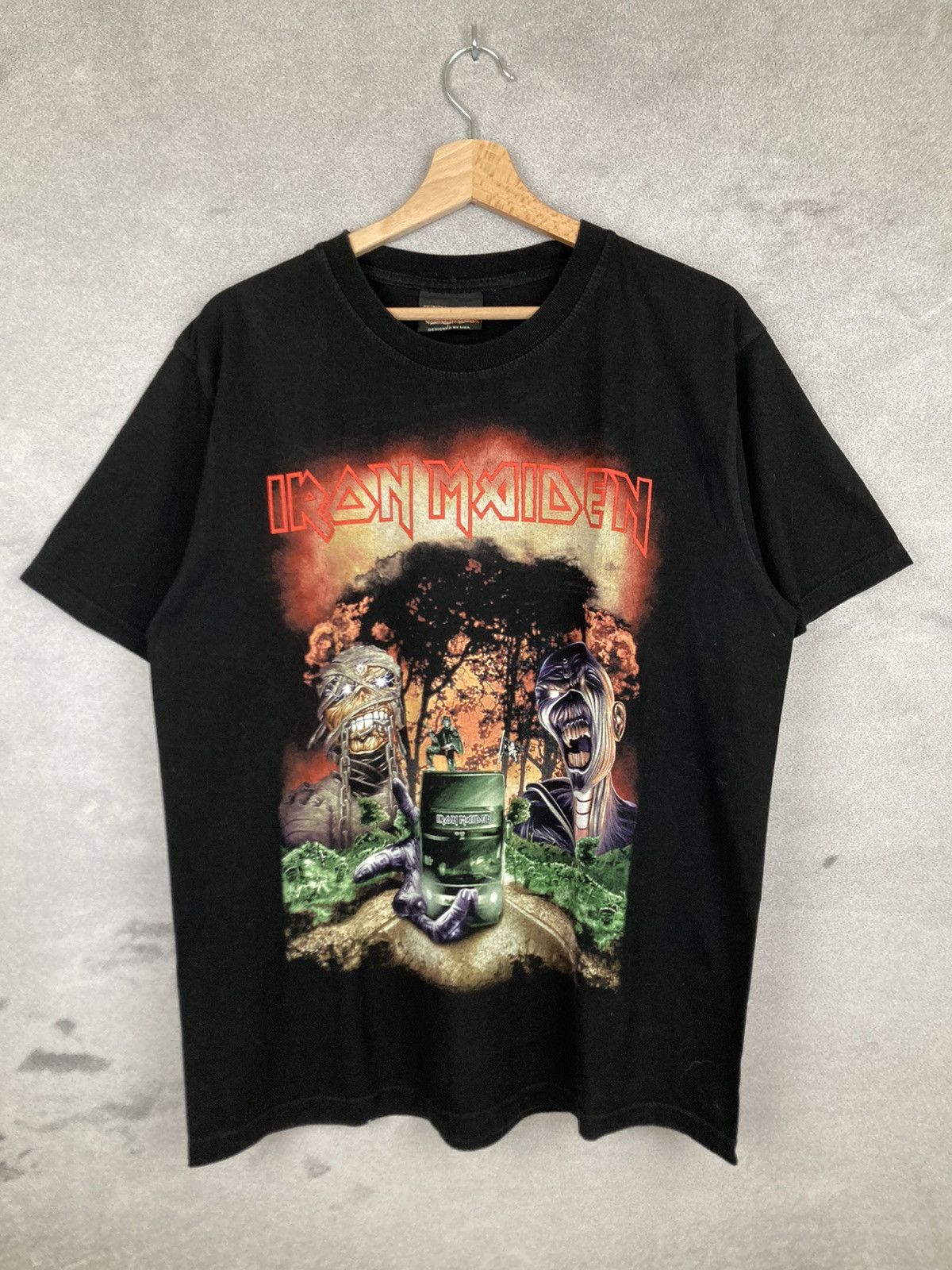 Band Tees Vintage Iron Maiden Heavy Metal Rock Band Tee Graphic Size US L / EU 52-54 / 3 - 1 Thumbnail