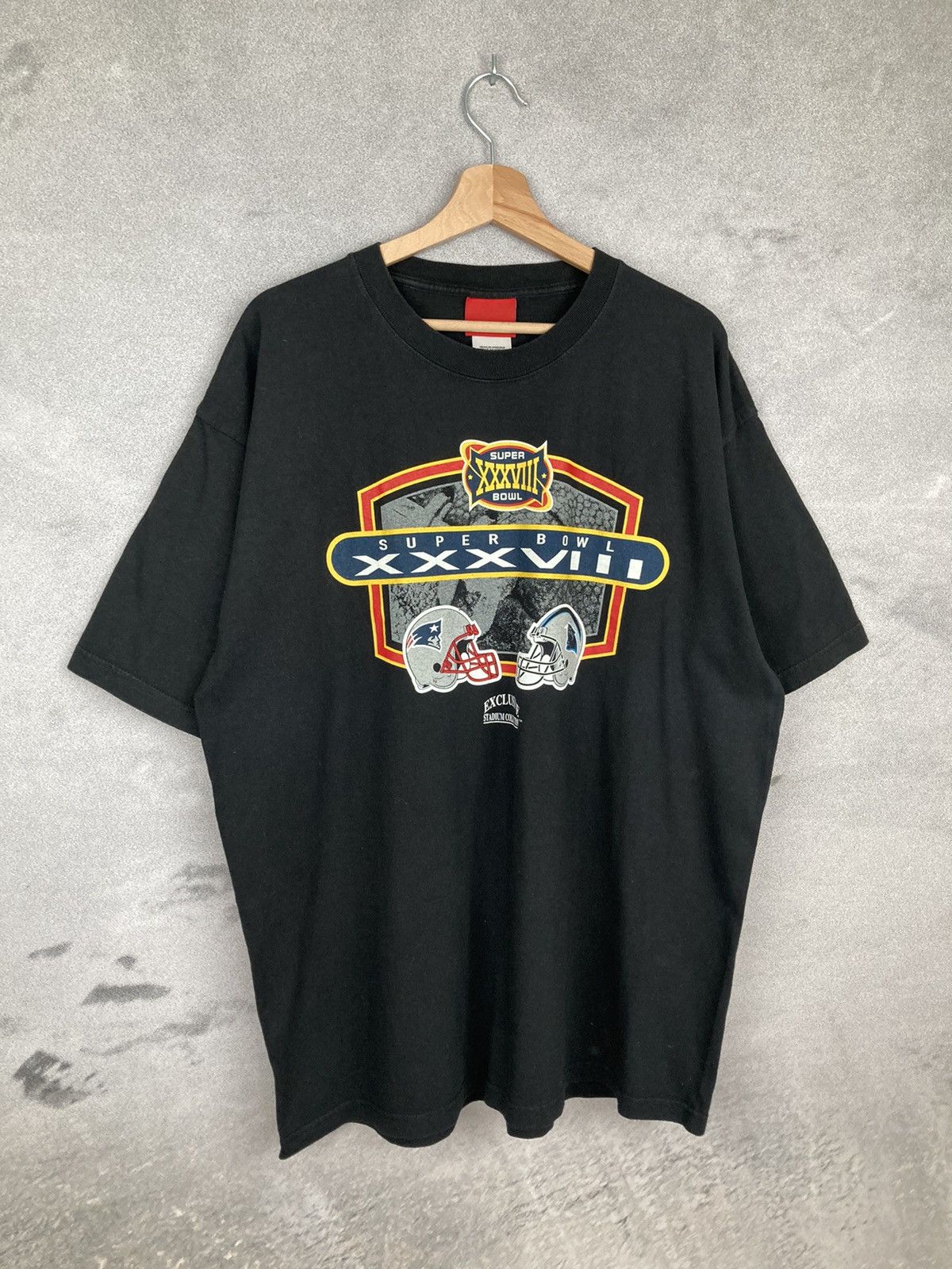 Vintage Vintage Super Bowl 38 Sportswear Patriots Graphic Size US L / EU 52-54 / 3 - 4 Thumbnail