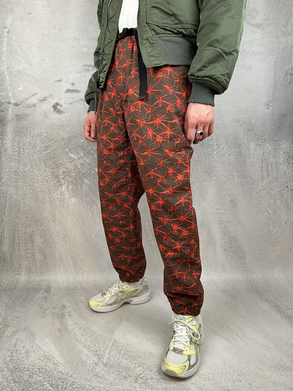 image of Nike Acg Trail Pants Outdoor Streetwear Fullprinted Vintage in Red Green, Men's (Size 32)