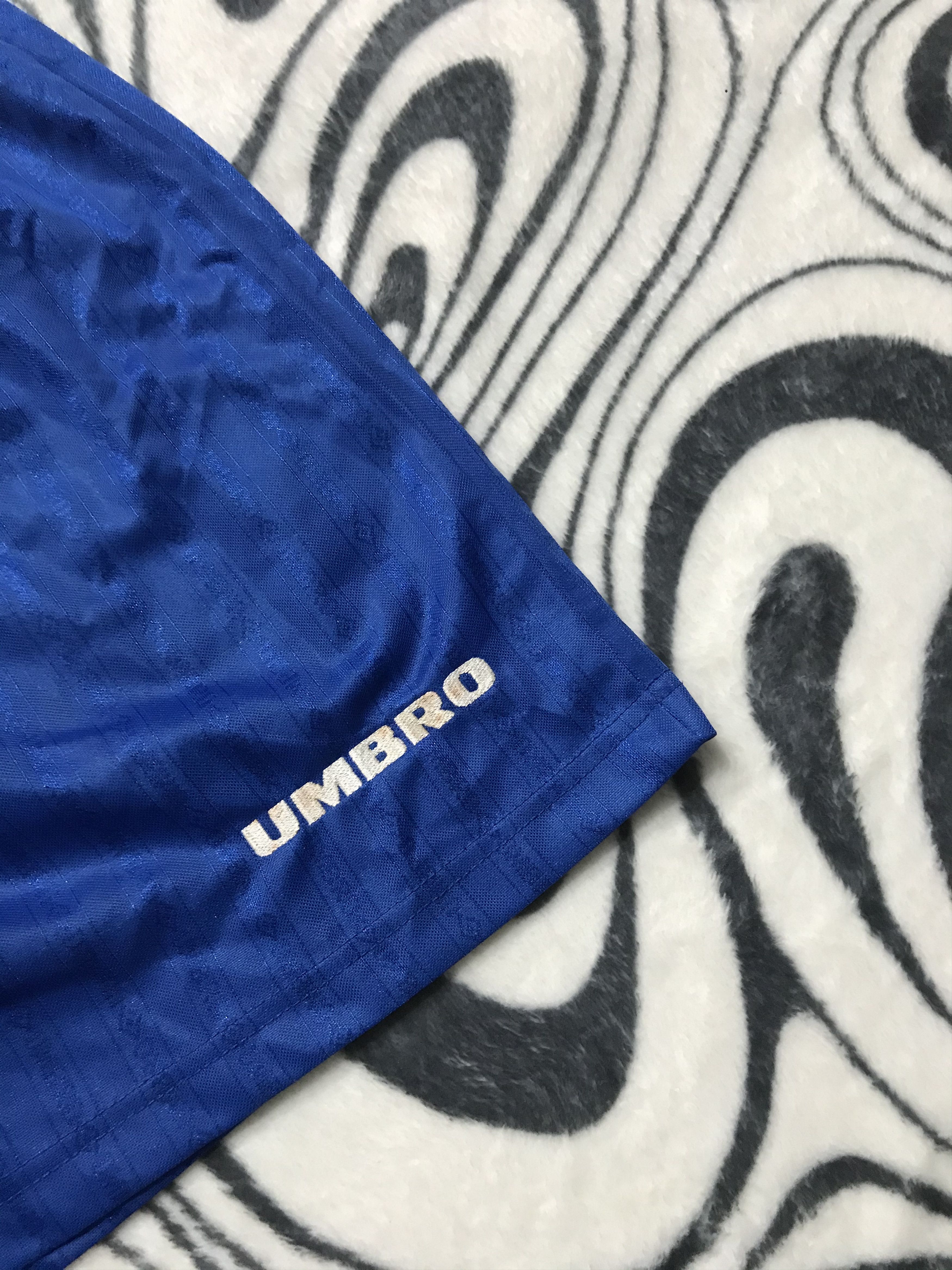 Umbro × Vintage Umbro vintage monogram logo shorts Size US 32 / EU 48 - 2 Thumbnail