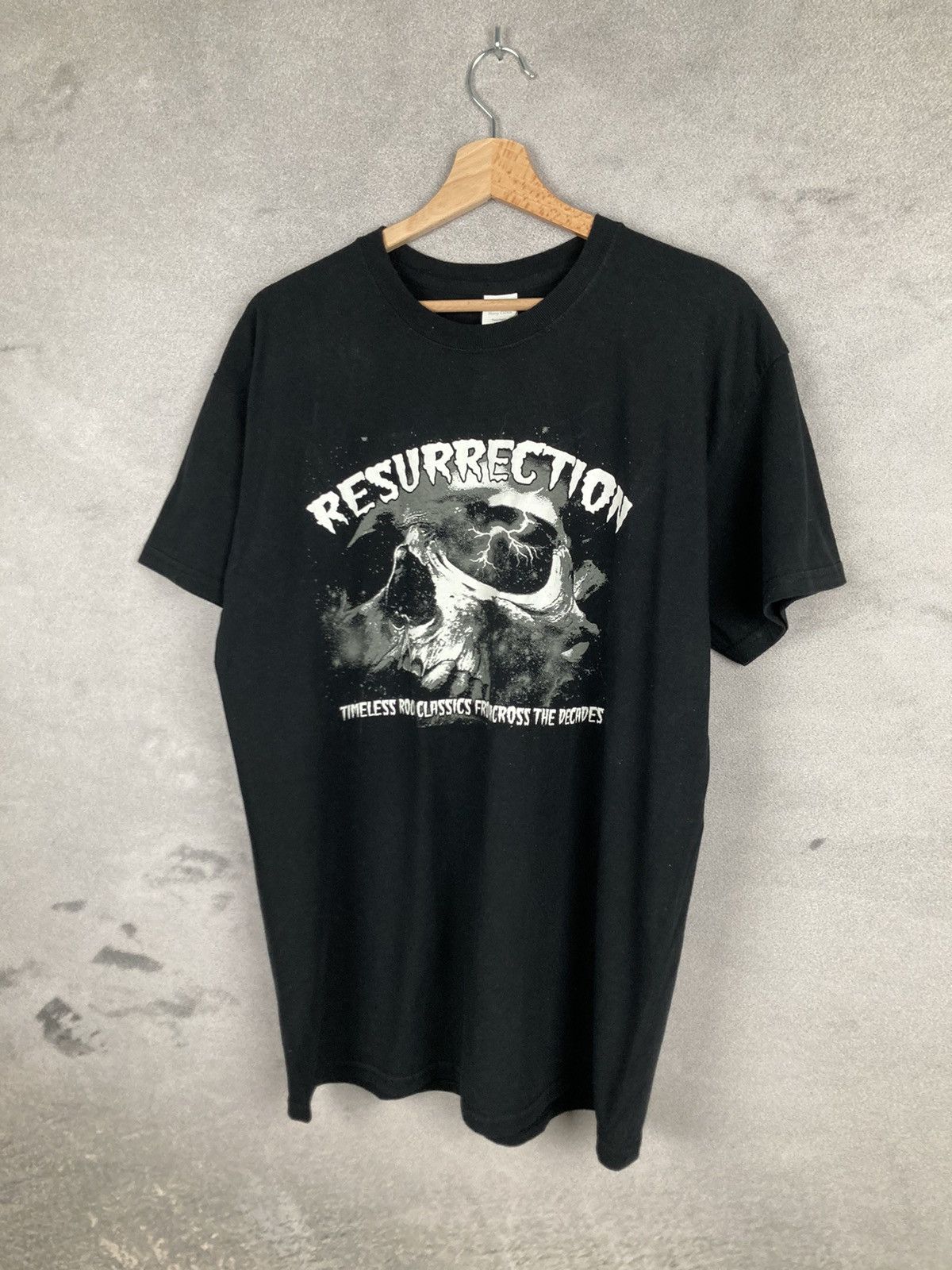 Vintage Vintage T-shirt Resurrection Horror Art Rock Graphic Size US L / EU 52-54 / 3 - 2 Thumbnail