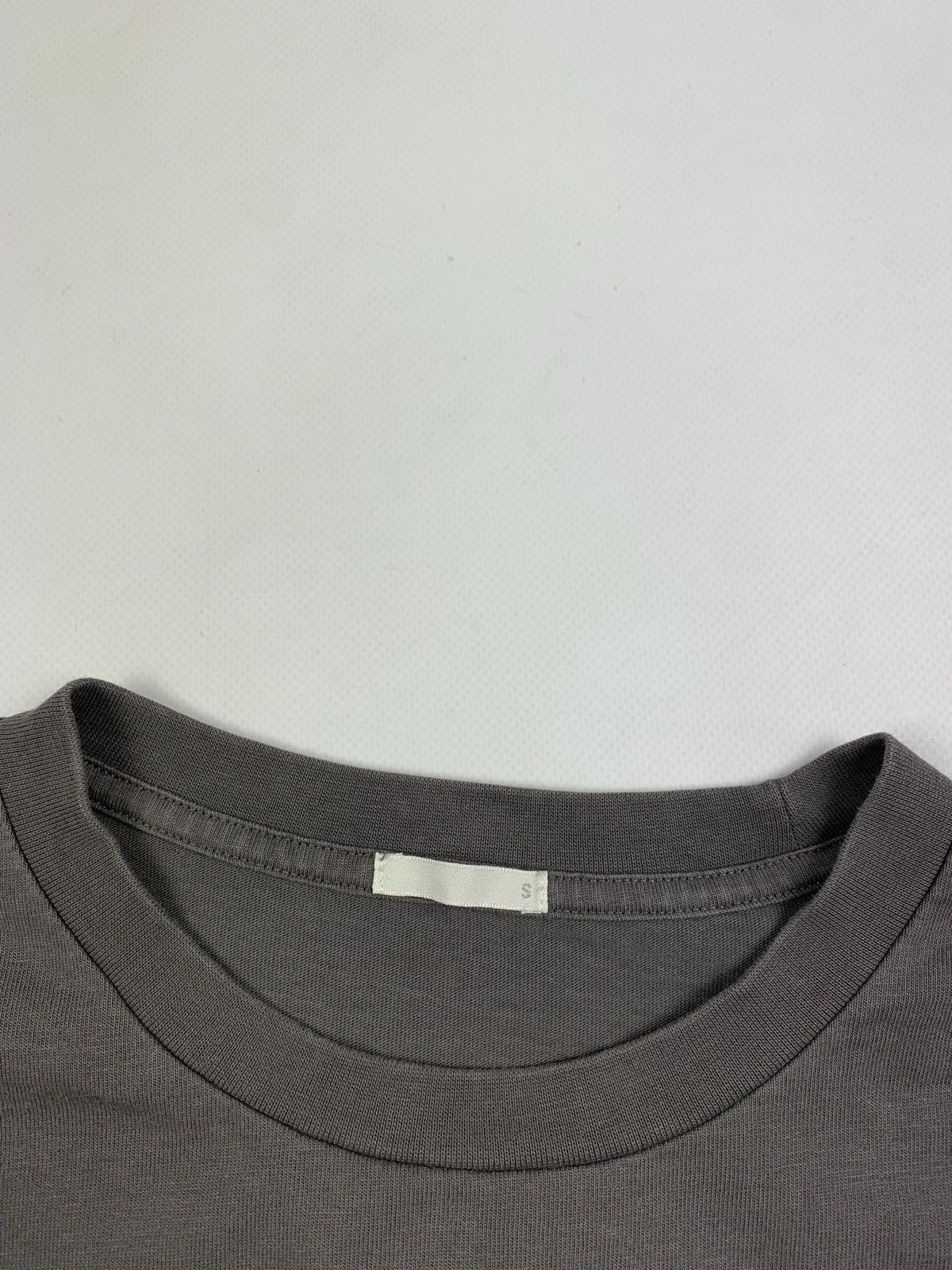 Other GU Japan men’s chest pocket long sleeve t shirt pullover Size US S / EU 44-46 / 1 - 5 Thumbnail