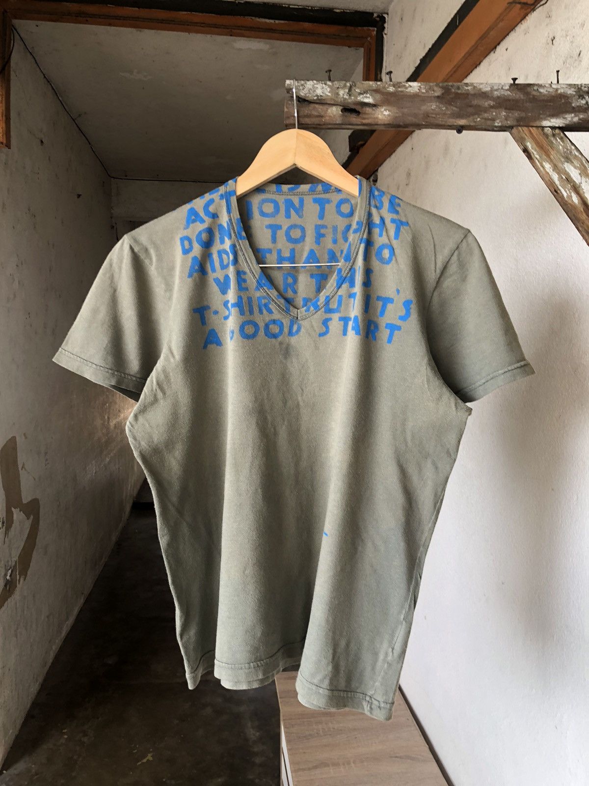 Maison Margiela Vintage Maison Margiela Econic Design Faded Colour T-shirt Size M / US 6-8 / IT 42-44 - 2 Thumbnail