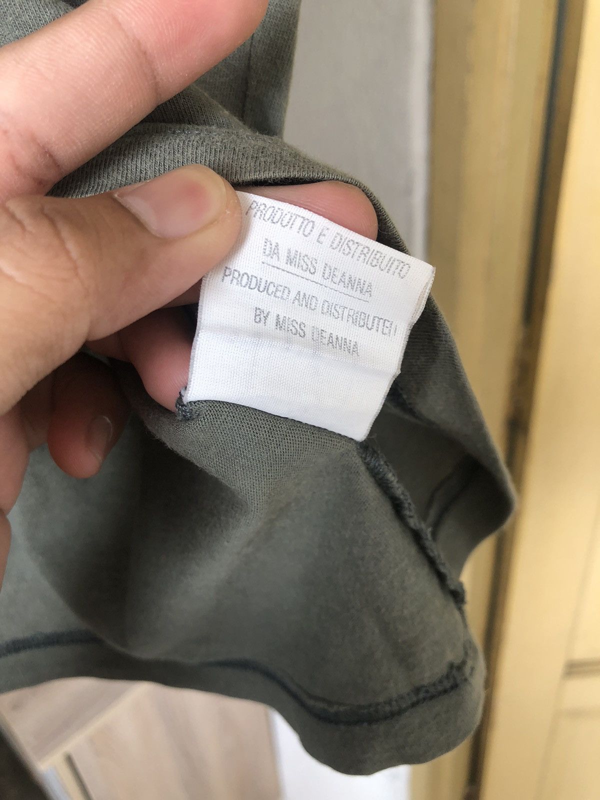 Maison Margiela Vintage Maison Margiela Econic Design Faded Colour T-shirt Size M / US 6-8 / IT 42-44 - 17 Thumbnail