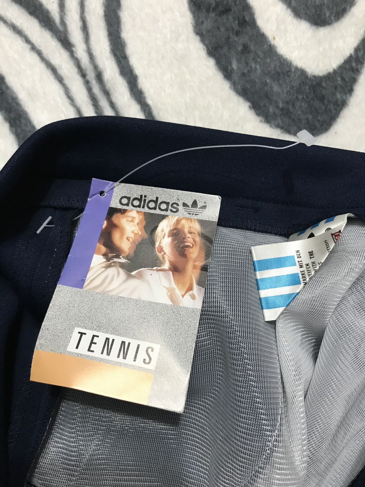 Adidas × Vintage Adidas 90s Vintage Mens Tennis Shorts Size US 36 / EU 52 - 4 Thumbnail