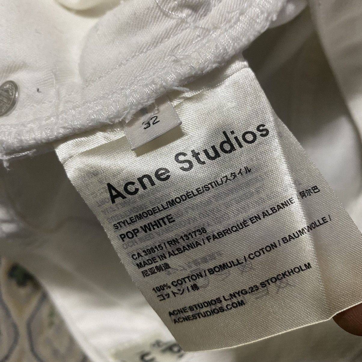 Acne Studios Acne Studios Pop White Denim Cropped Jeans Size US 28 / EU 44 - 16 Thumbnail