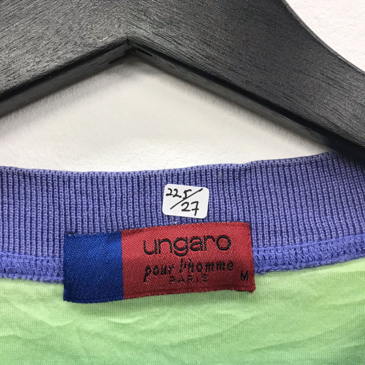 Emanuel Ungaro × Ungaro Paris Rare!! Ungaro Pour Homme Embroidery Spellout Tee Size US M / EU 48-50 / 2 - 11 Thumbnail