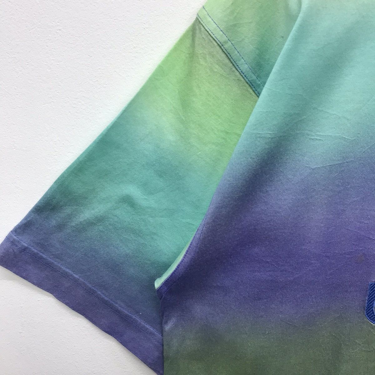 Emanuel Ungaro × Ungaro Paris Rare!! Ungaro Pour Homme Embroidery Spellout Tee Size US M / EU 48-50 / 2 - 5 Thumbnail