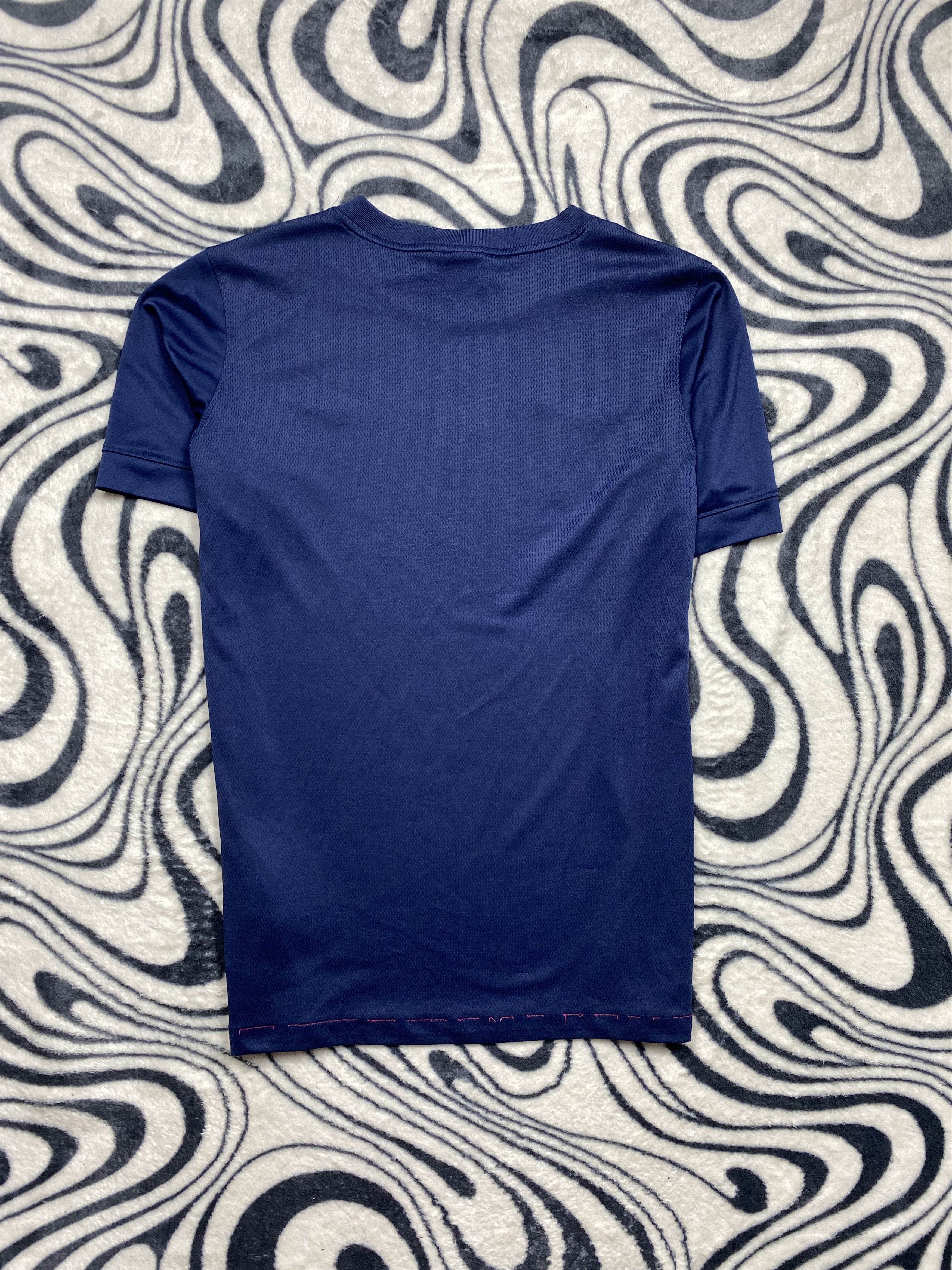 Nike Nike Dri Fit Vintage Mens T-Shirt Tee Y2K Size US S / EU 44-46 / 1 - 5 Thumbnail