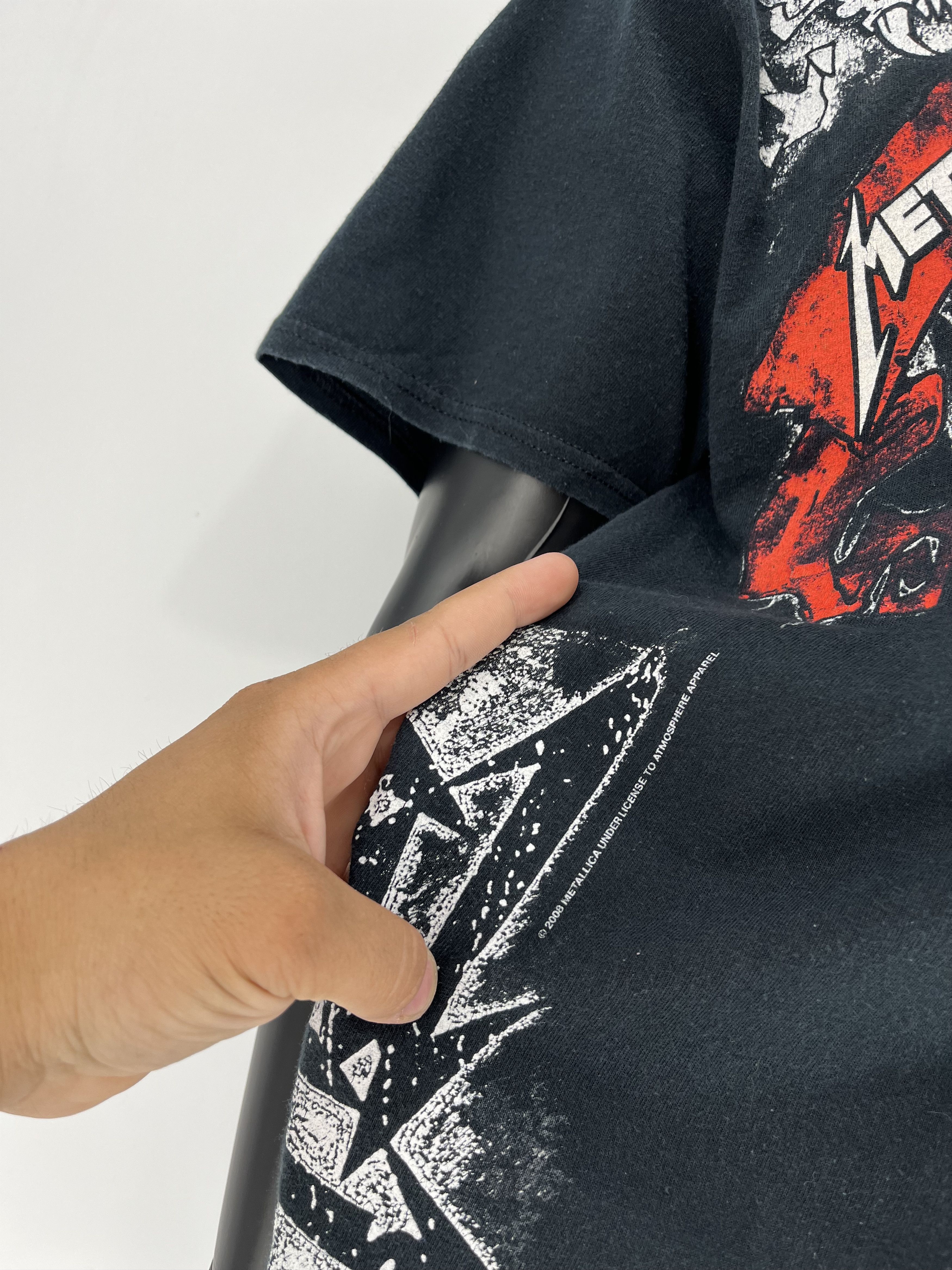 Band Tees Vintage 2008 Metallica Metal Tour T shirt (L) Size US L / EU 52-54 / 3 - 5 Thumbnail