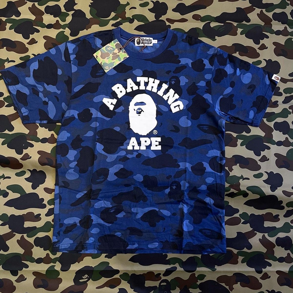 Bape COLOR CAMO COLLEGE TEE Size US L / EU 52-54 / 3 - 1 Thumbnail