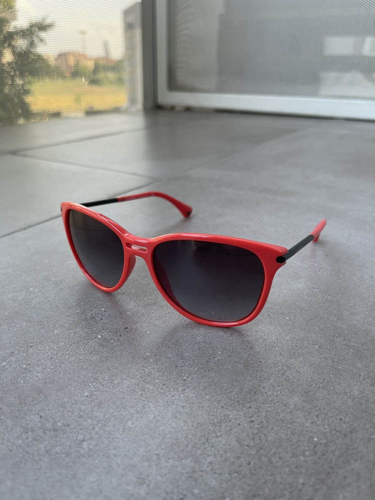 Armani × Emporio Armani × Giorgio Armani Emporio Armani EA4006 5077/8G Red Black Cat Eyes Sunglasses Size ONE SIZE - 1 Thumbnail
