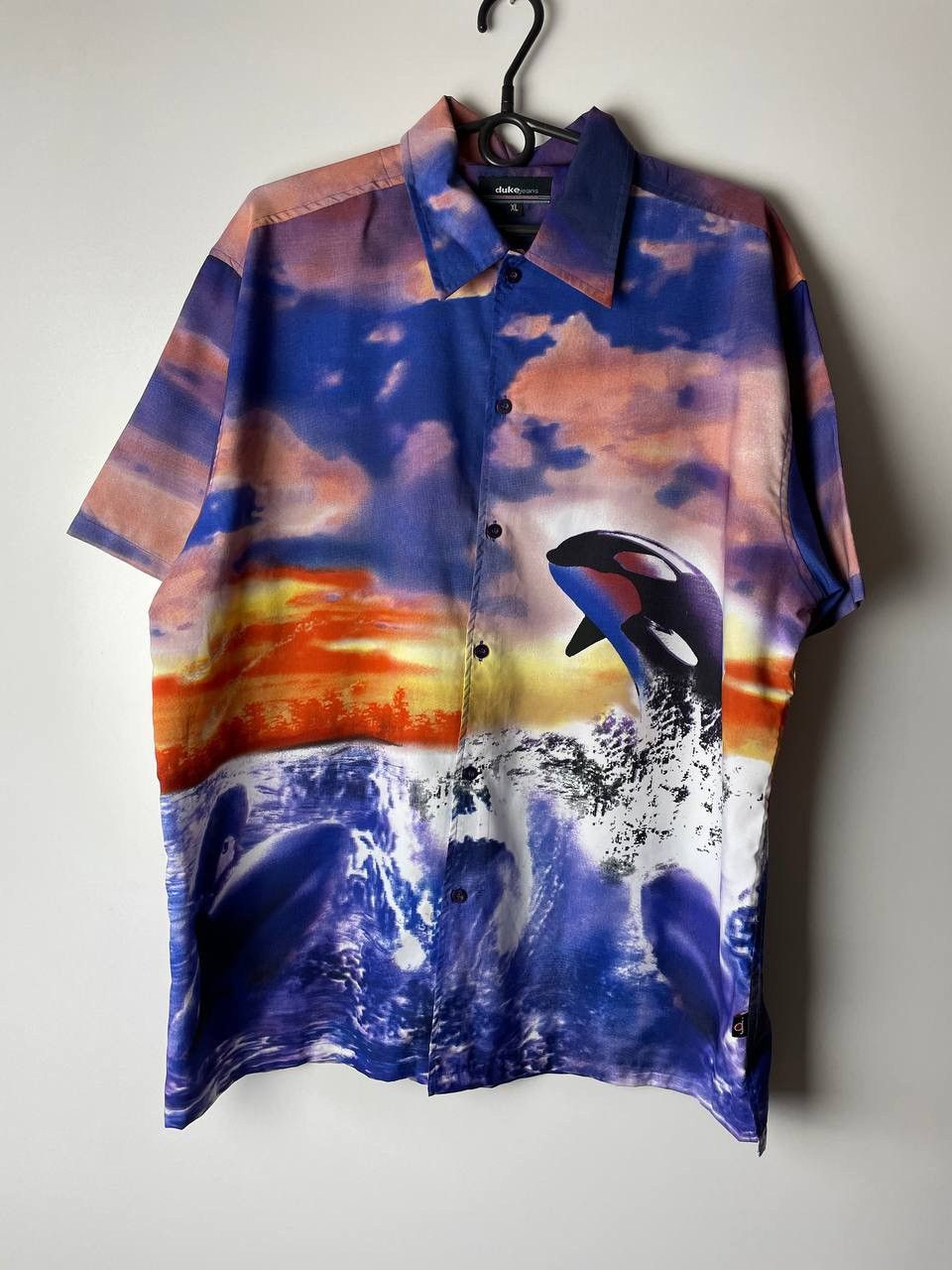 Vintage Dolphin crazy vintage shirts size XL Size US XL / EU 56 / 4 - 1 Thumbnail