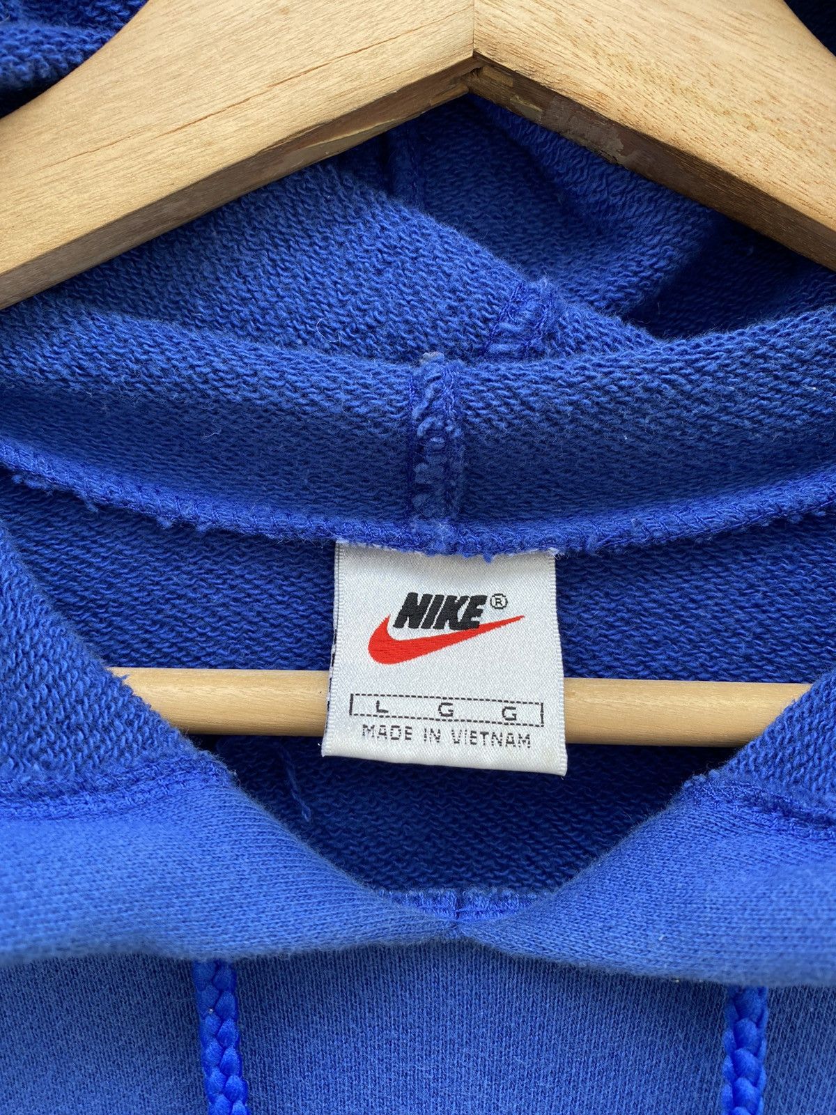 Nike Vintage Y2K NIKE Mini Chest Swoosh Royal Blue Rare L Hoodie Size US L / EU 52-54 / 3 - 5 Thumbnail