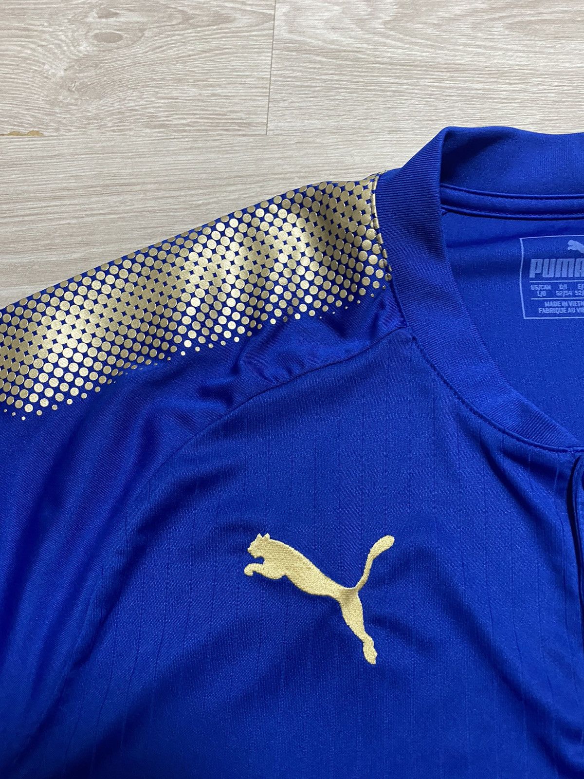Puma Puma jersey Leicester city home shirt England Size US M / EU 48-50 / 2 - 5 Thumbnail