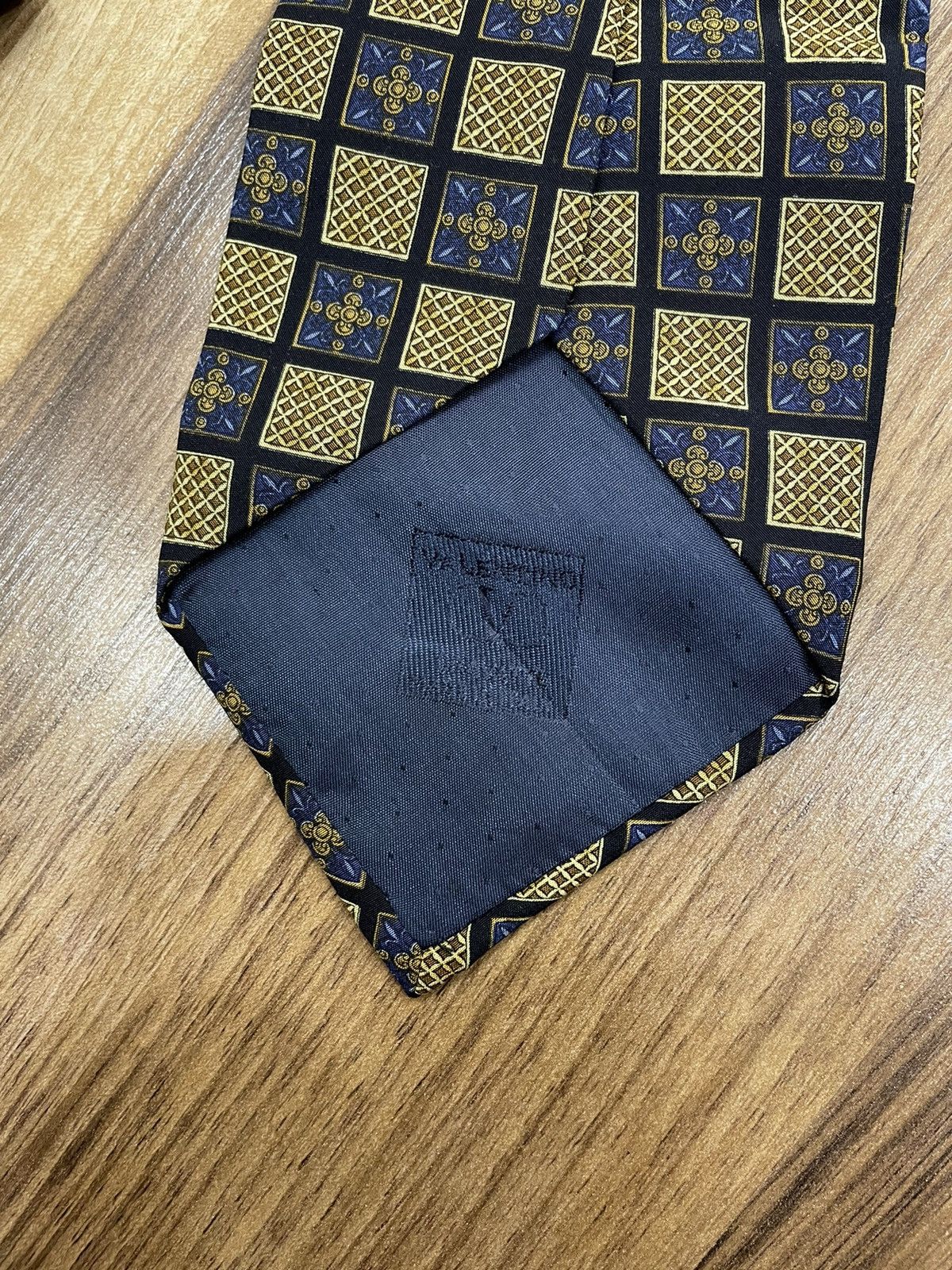 Valentino Luxury Tie Valentino Cravatte Silk Y2K 90s Old money Size ONE SIZE - 5 Thumbnail
