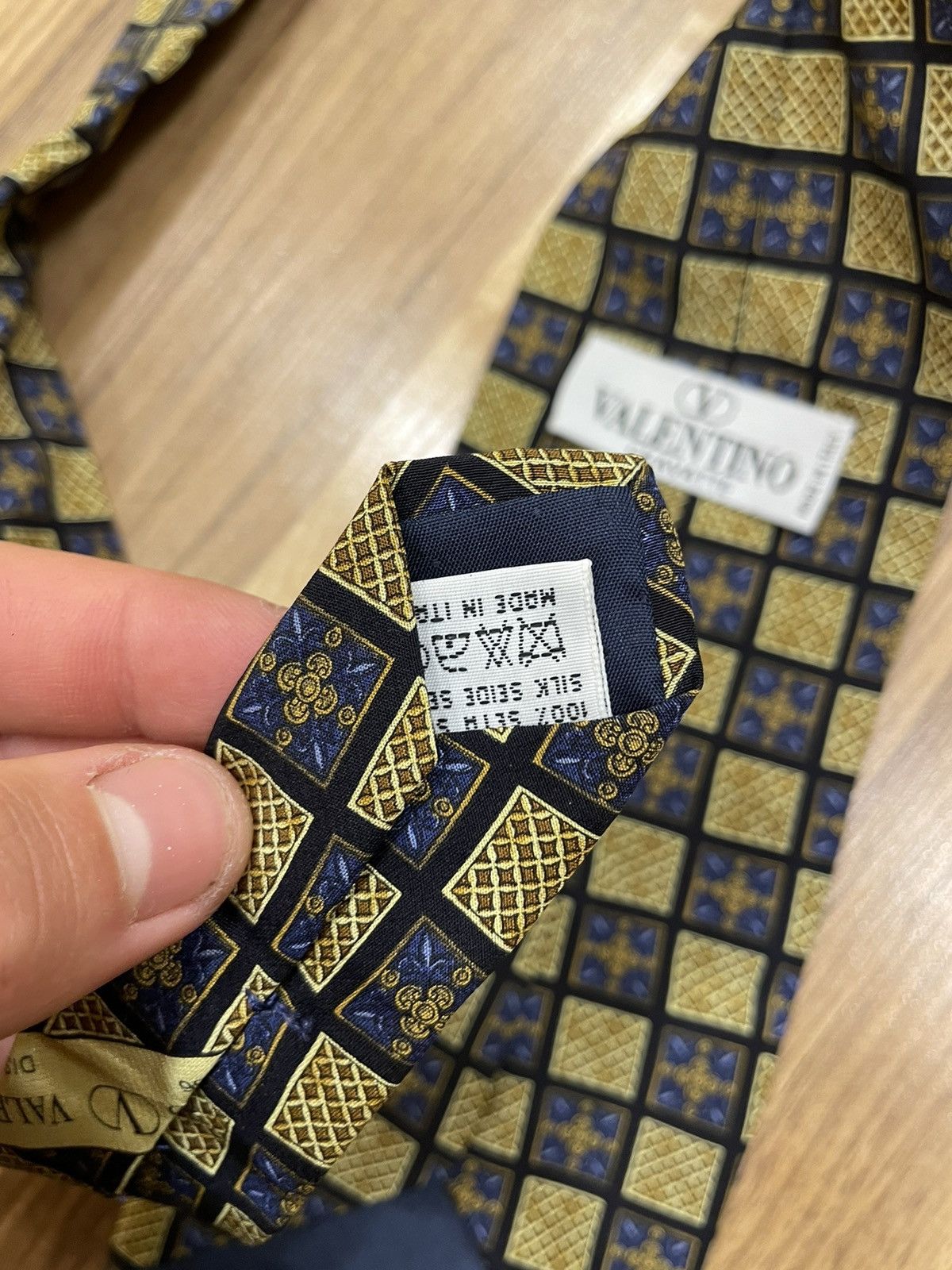 Valentino Luxury Tie Valentino Cravatte Silk Y2K 90s Old money Size ONE SIZE - 3 Thumbnail