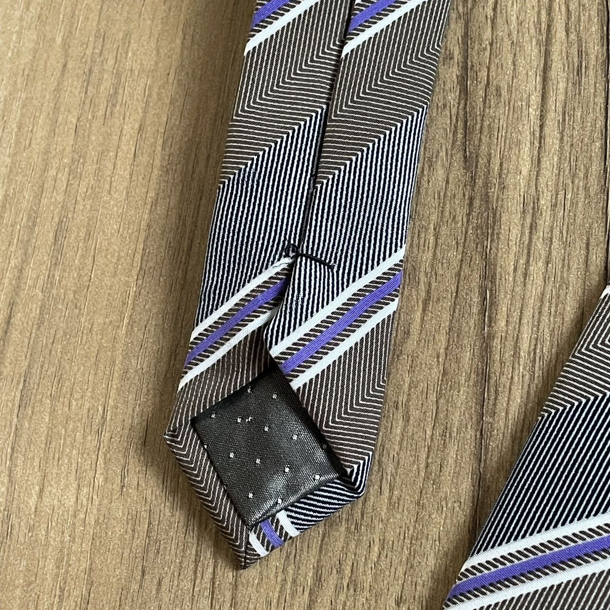 Valentino Luxury Tie Valentino Garavani Streetwear Silk Italy 🇮🇹 Size ONE SIZE - 5 Thumbnail
