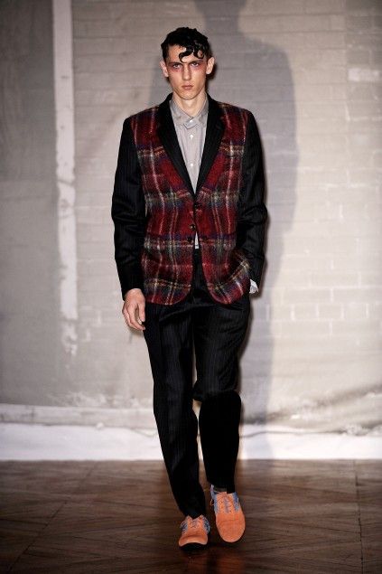 Comme des Garcons Homme Plus AD2010 Tartan trousers.Like Jacquemus or Dries van Noten Size US 34 / EU 50 - 1 Thumbnail