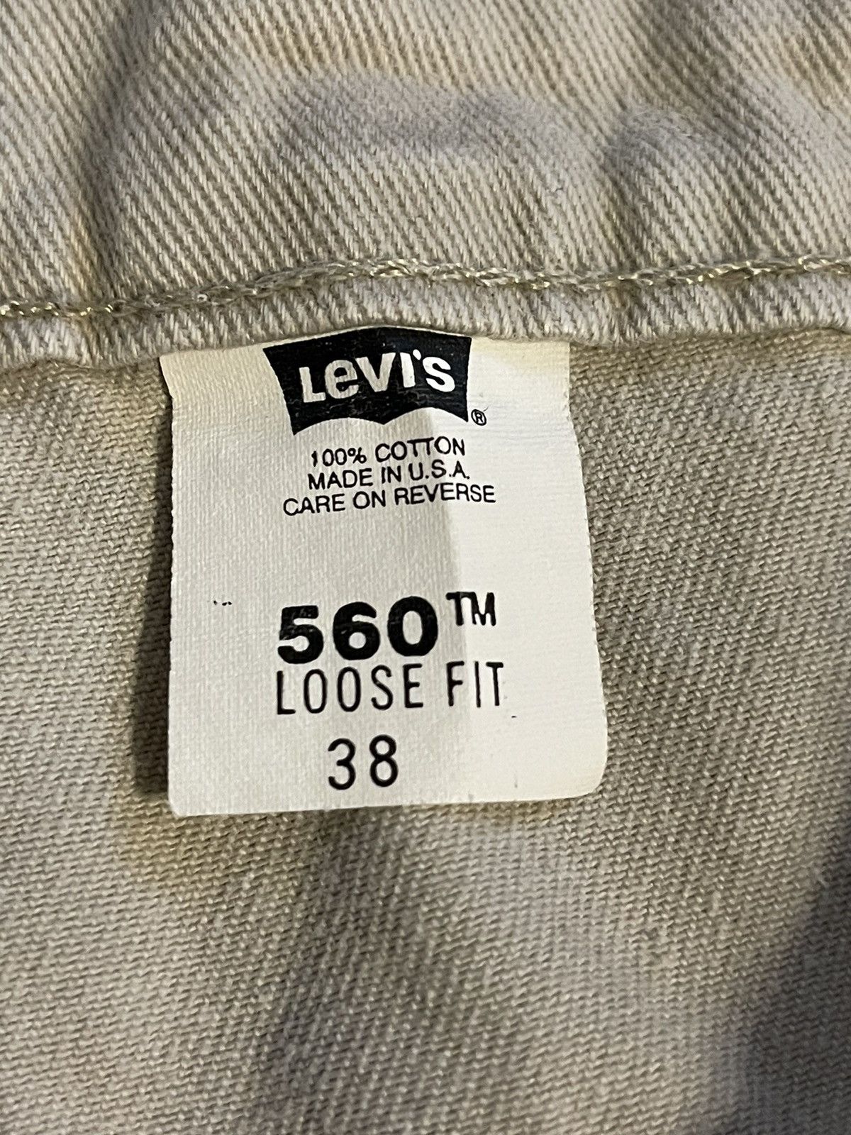 Levi's Vintage Levi’s 560 Loose Fit Cream Denim Jean Shorts Jorts Size US 38 / EU 54 - 3 Thumbnail