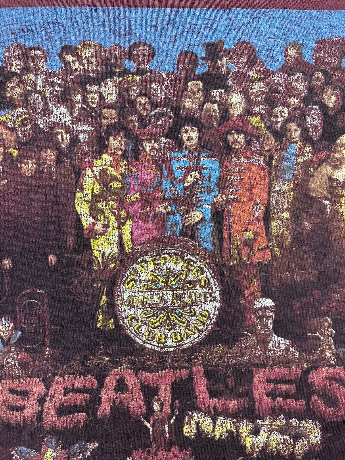Band Tees × Vintage Vintage Distressed 1997 The Beatles Club Shirt 90s Size US L / EU 52-54 / 3 - 4 Thumbnail