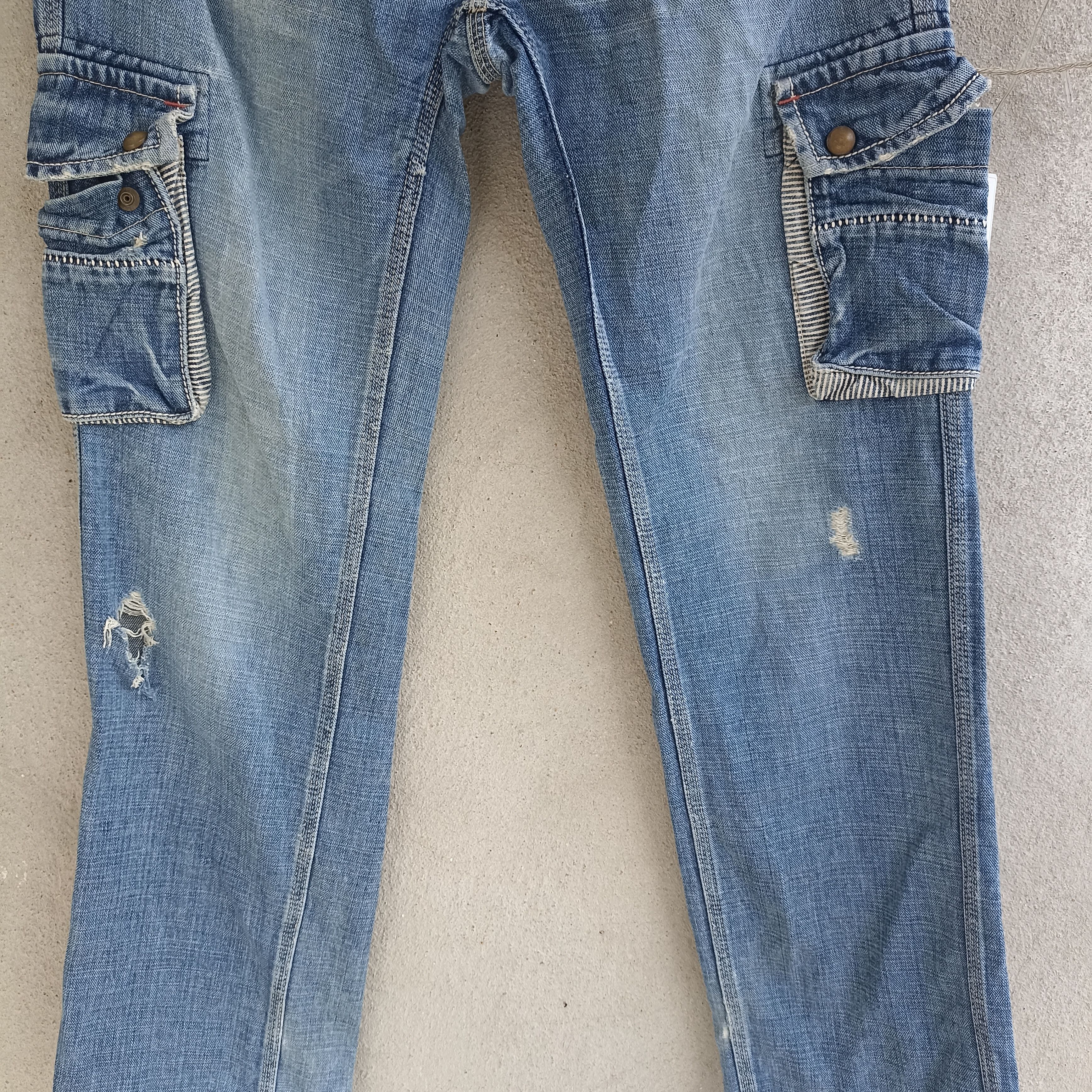 Japanese Brand Cube Sugar Distressed Multipocket Jeans Size US 30 / EU 46 - 4 Thumbnail