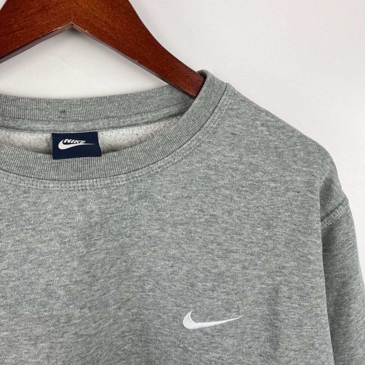 Nike × Vintage Nike Sweatshirt Crew Neck Embroidery Small Swoosh Logo 2XL Size US XXL / EU 58 / 5 - 6 Thumbnail