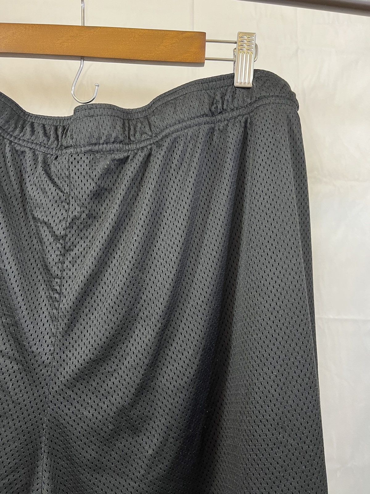 Starter Starter Black Mesh XXL Baggy Adjustable Shorts Size US 39 - 9 Thumbnail