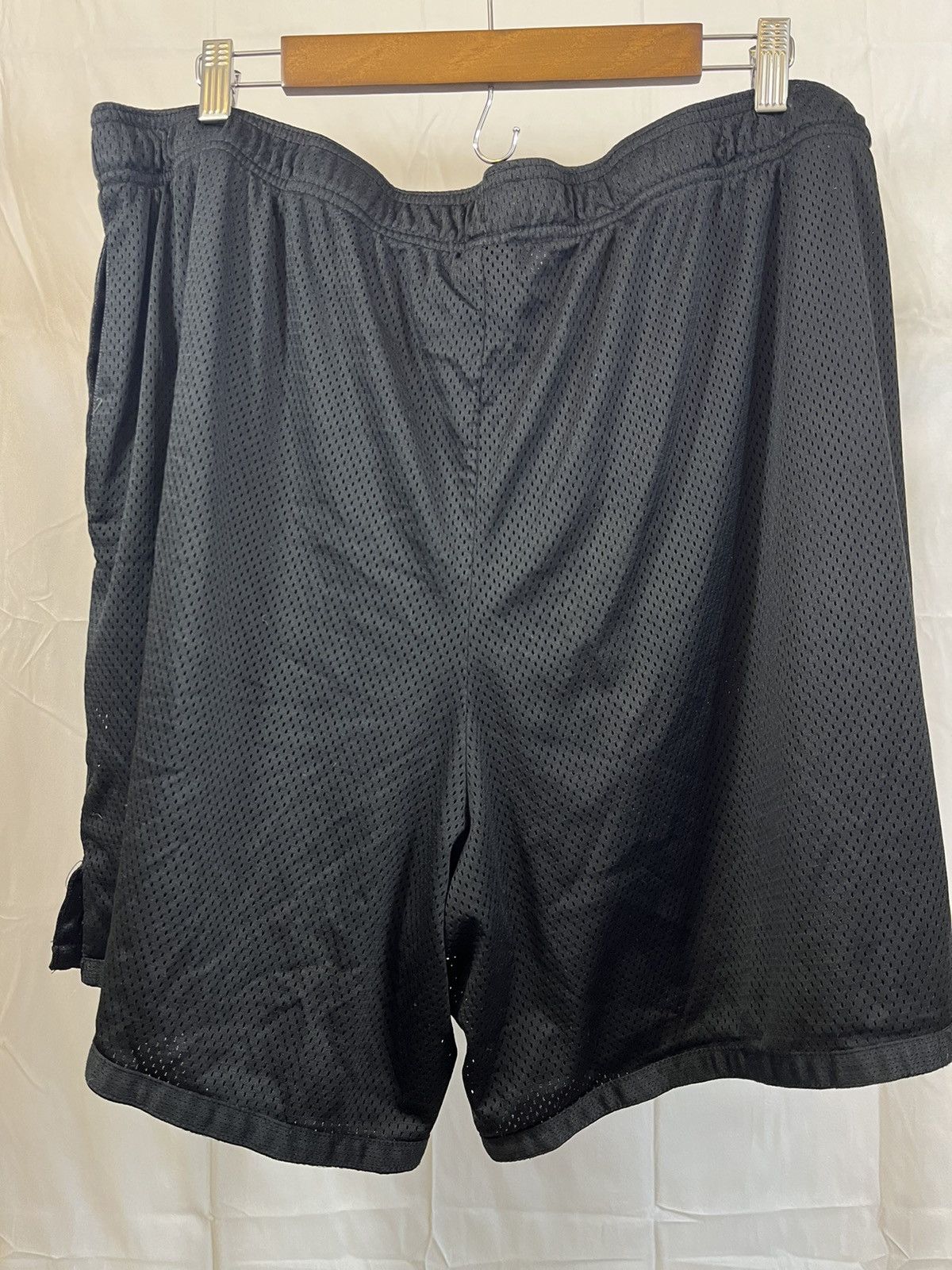 Starter Starter Black Mesh XXL Baggy Adjustable Shorts Size US 39 - 8 Thumbnail