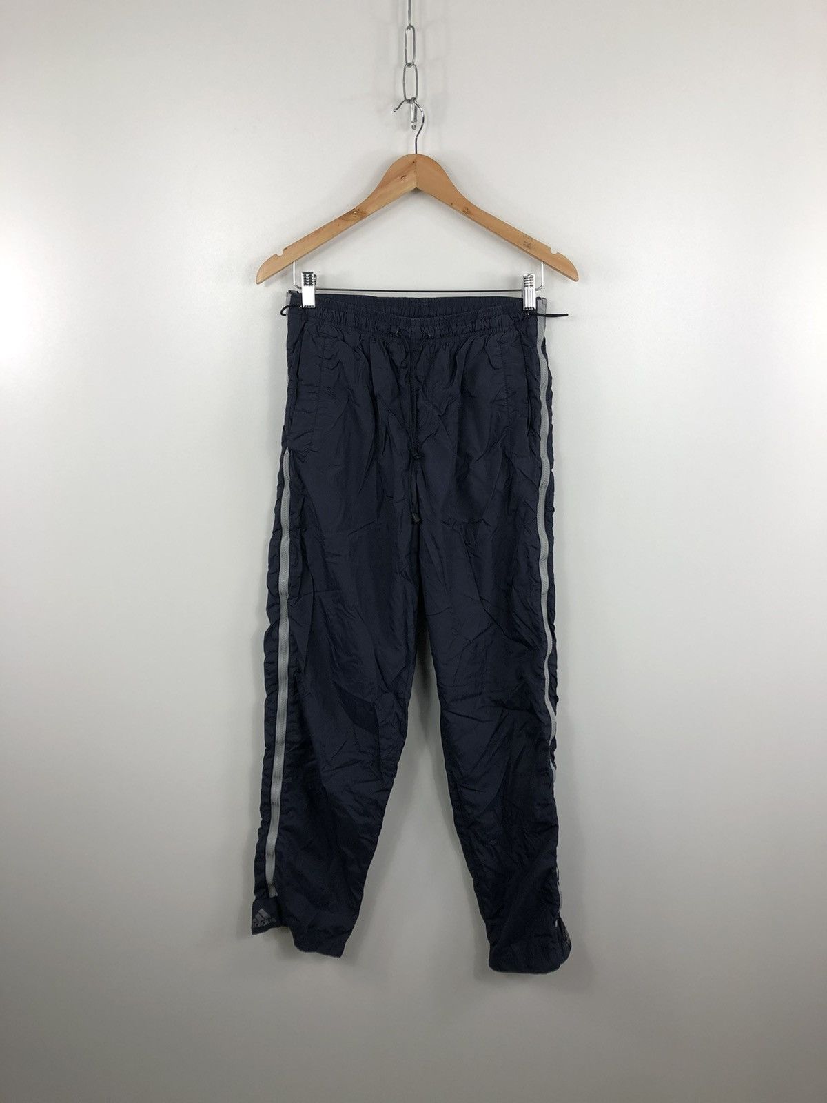Adidas × Vintage Vintage Adidas Track Pants Nylon Leg Double Logo Navy Size M Size US 32 / EU 48 - 1 Thumbnail