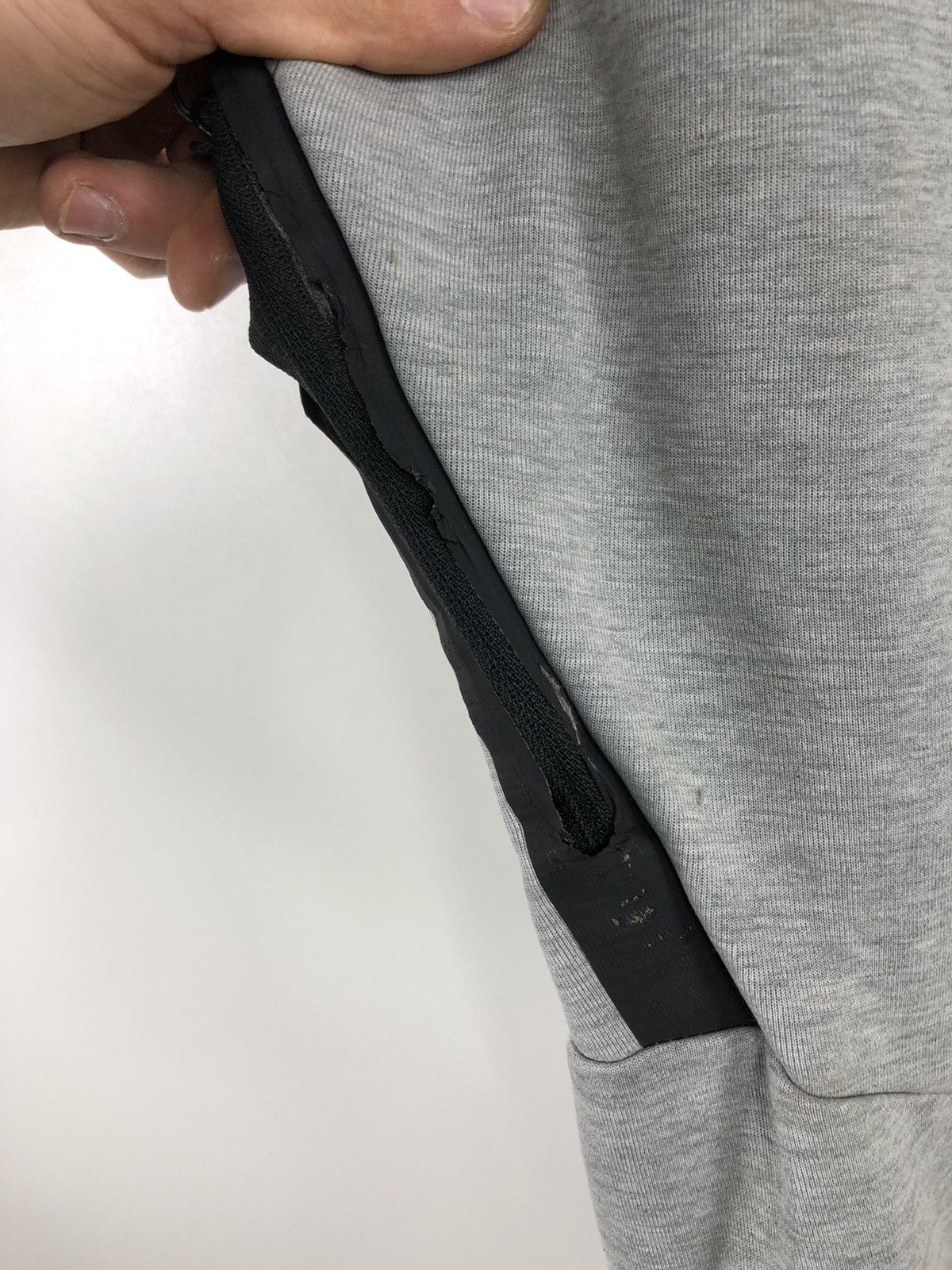 Nike Nike Tech Fleece Y2K Drill Sweatpants Grey Size S Size US 31 - 6 Thumbnail