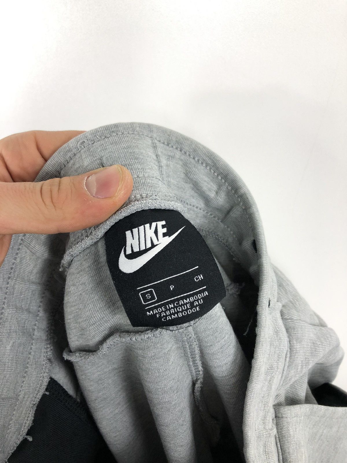 Nike Nike Tech Fleece Y2K Drill Sweatpants Grey Size S Size US 31 - 7 Thumbnail