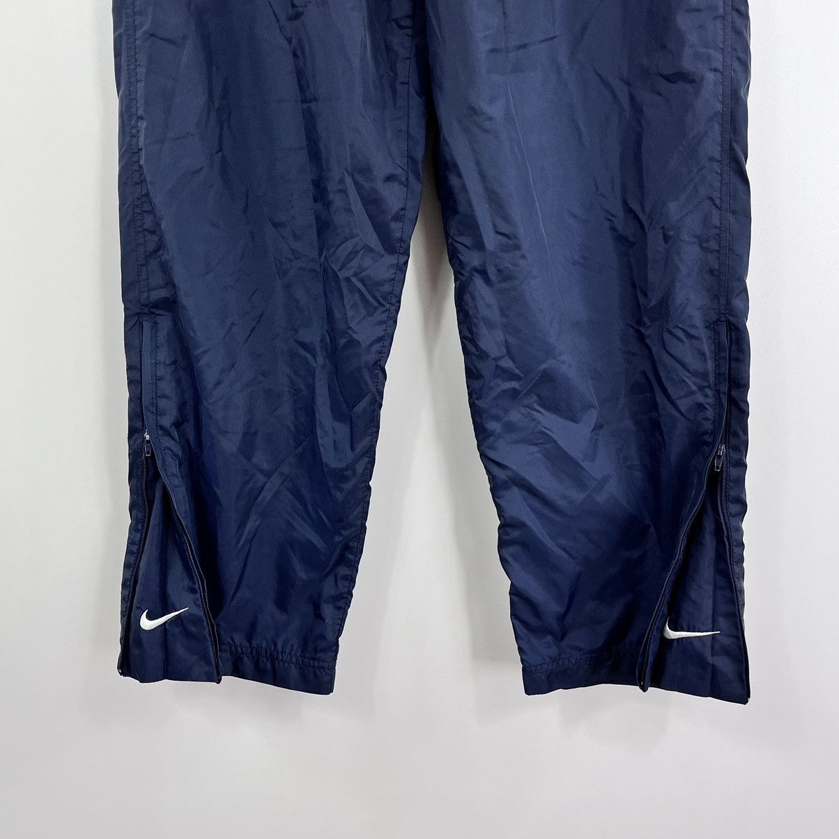 Nike Vintage Nike Nylon Track Pants Double Swoosh Zip Logo Size M Size US 32 / EU 48 - 6 Thumbnail