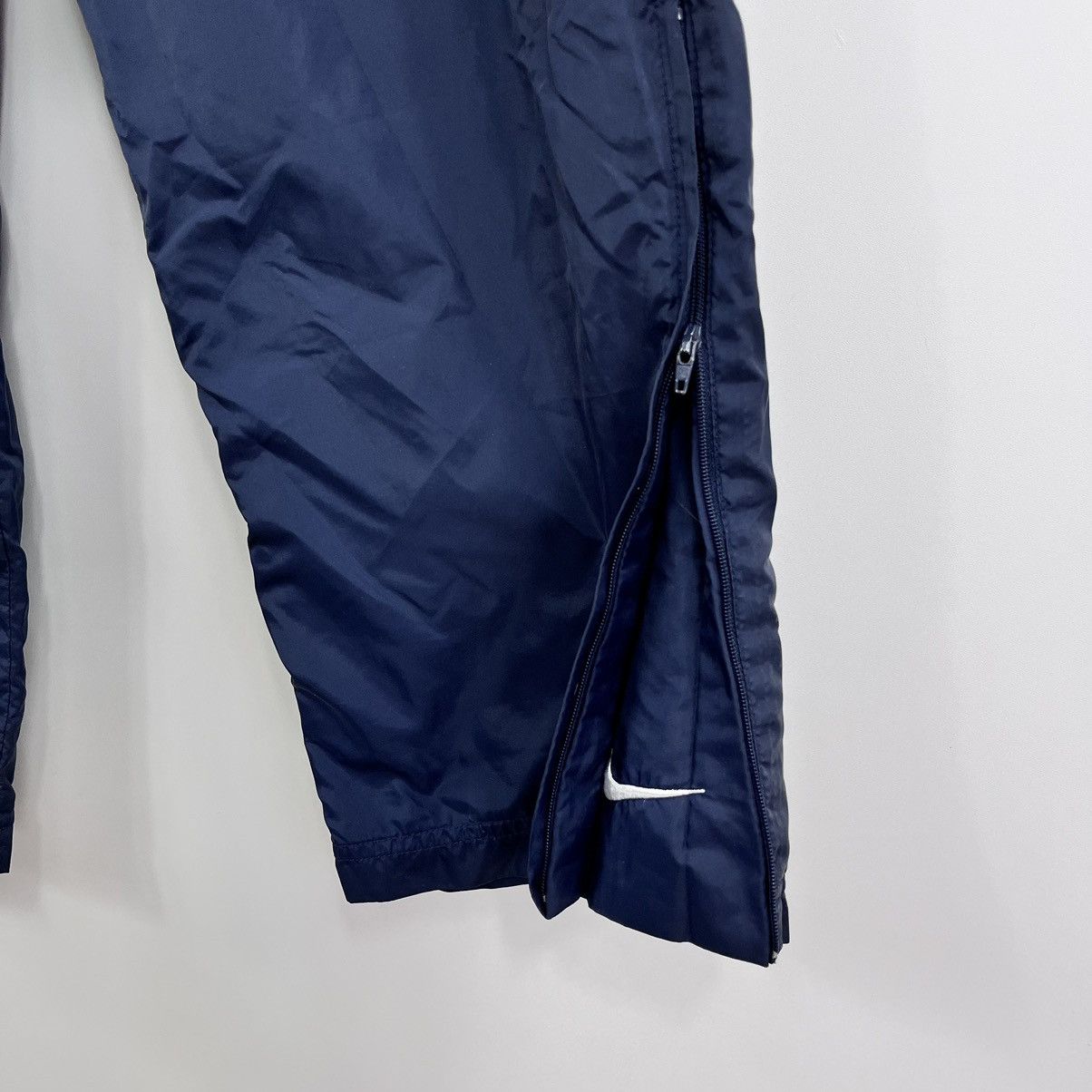 Nike Vintage Nike Nylon Track Pants Double Swoosh Zip Logo Size M Size US 32 / EU 48 - 8 Thumbnail
