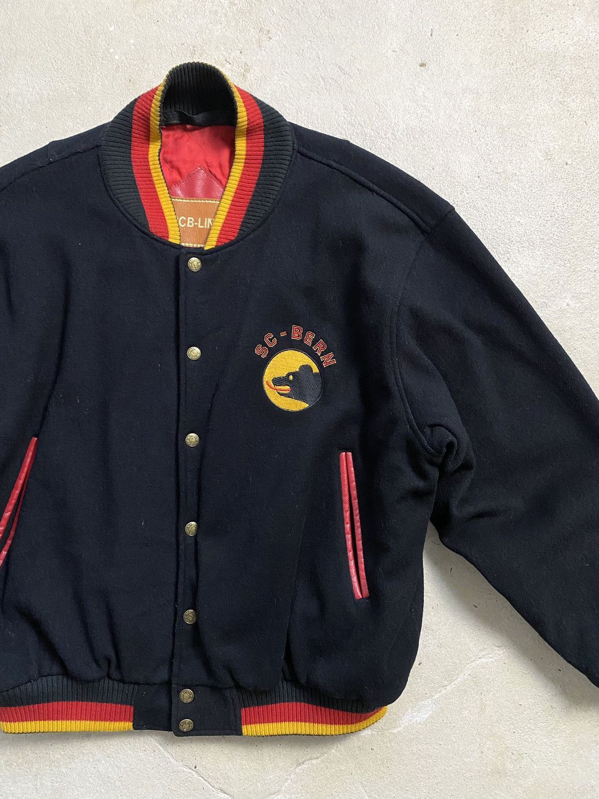 NHL Rare! Vintage 90s SC Bern Hockey Bear Bomber Jacket Y2K Size US M / EU 48-50 / 2 - 5 Thumbnail