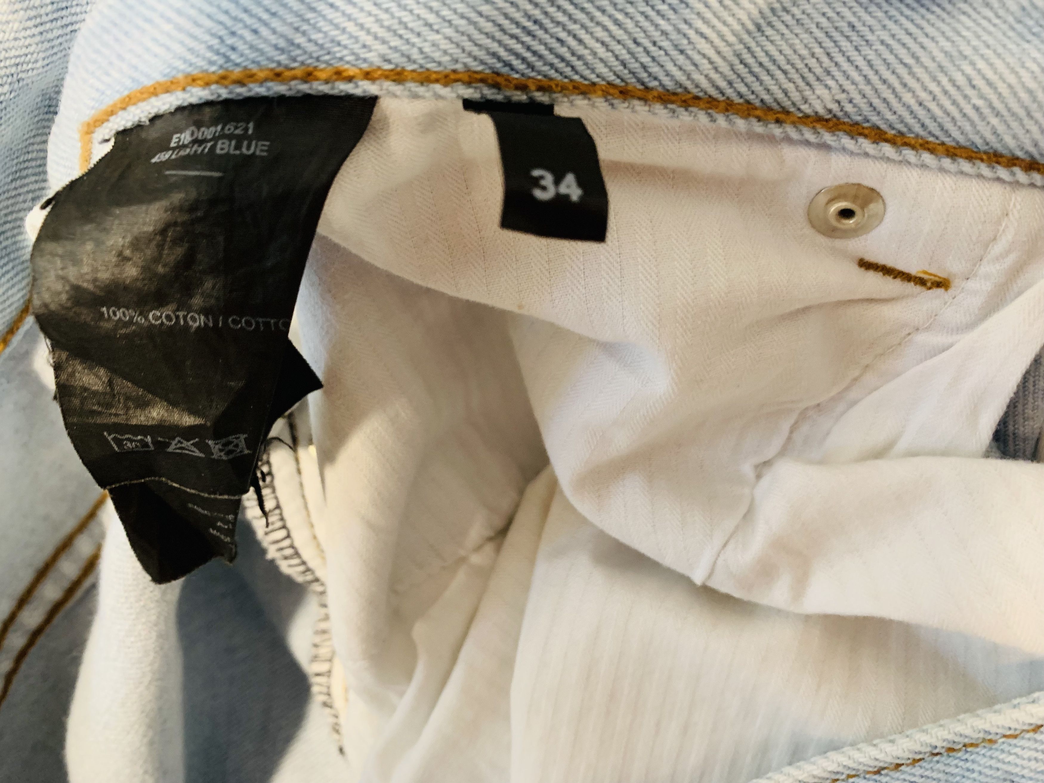 AMI Ami fit jeans in light indigo denim Size US 34 / EU 50 - 8 Thumbnail