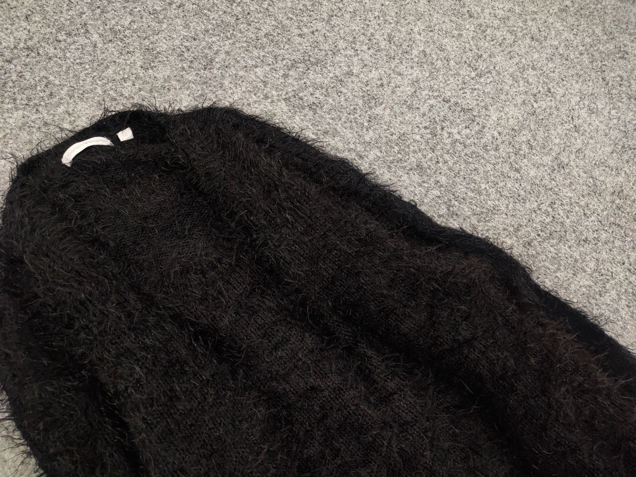 Japanese Brand Vintage 90's Japanese Black Mohair Style Fuzzy Sweater Size M / US 6-8 / IT 42-44 - 12 Thumbnail
