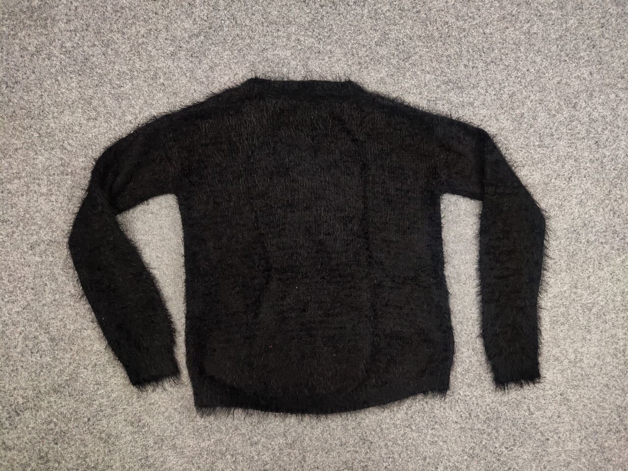Japanese Brand Vintage 90's Japanese Black Mohair Style Fuzzy Sweater Size M / US 6-8 / IT 42-44 - 16 Thumbnail