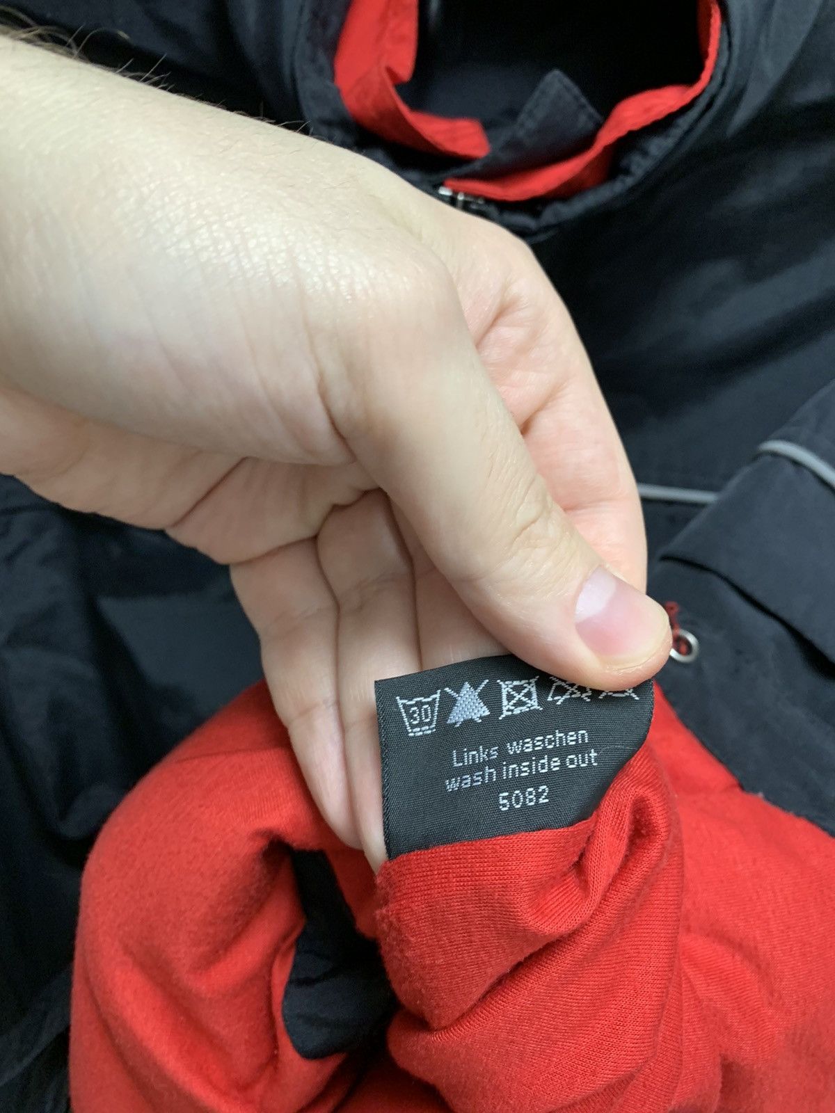 Audi Audi S Line vintage light jacket transformer formula uno M Size US M / EU 48-50 / 2 - 6 Thumbnail