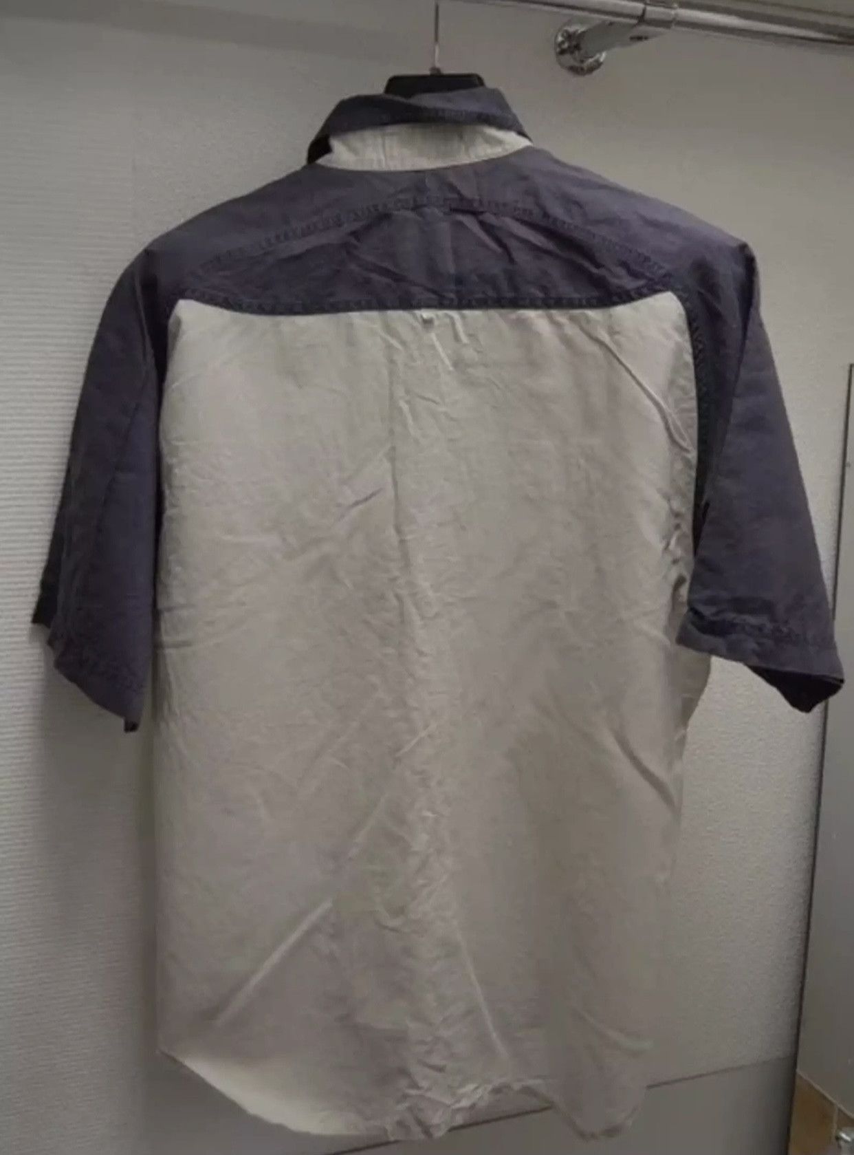 Carlo Colucci Carlo colucci big logo shirt xl xxl Size US XL / EU 56 / 4 - 2 Thumbnail