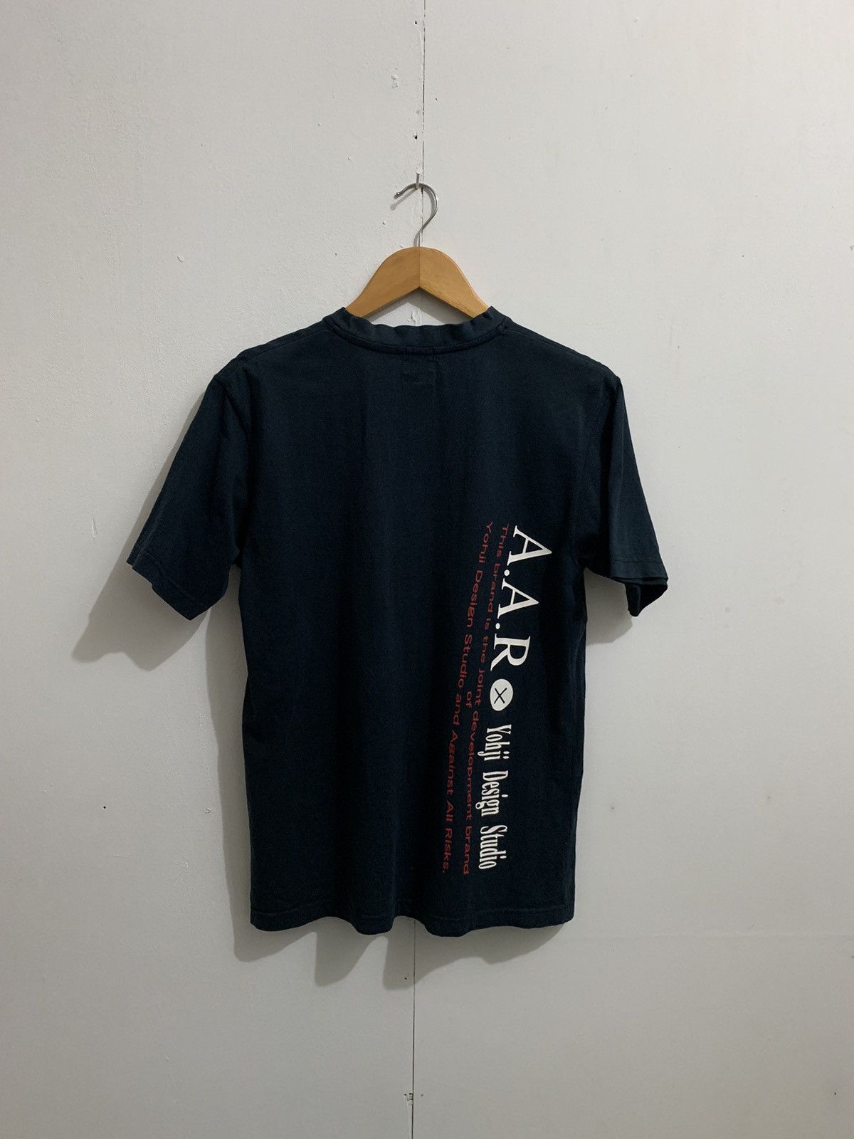 Japanese Brand Yohji A.A.R Design Tshirt Size US L / EU 52-54 / 3 - 1 Thumbnail