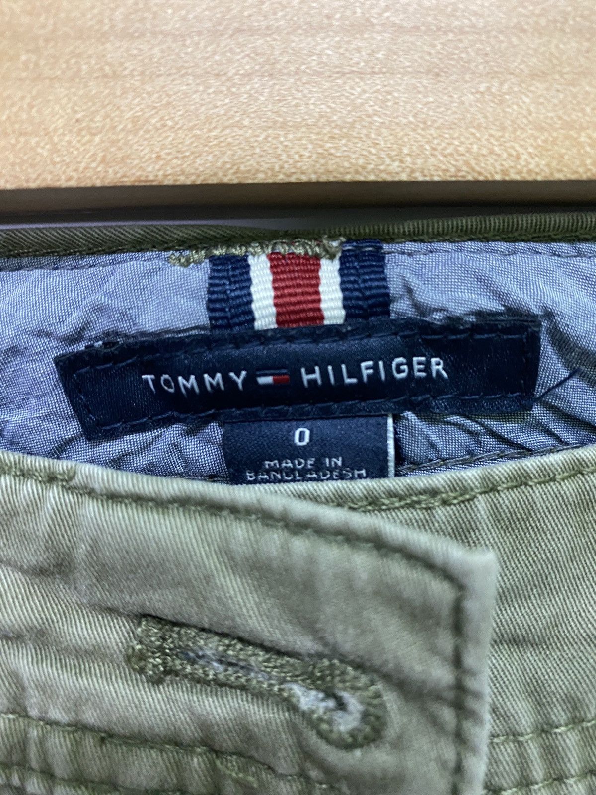 Japanese Brand × Tommy Hilfiger Cargo Tommy Hilfiger Low Waist Faded Green Multipocket Pants Size US 28 / EU 44 - 11 Thumbnail