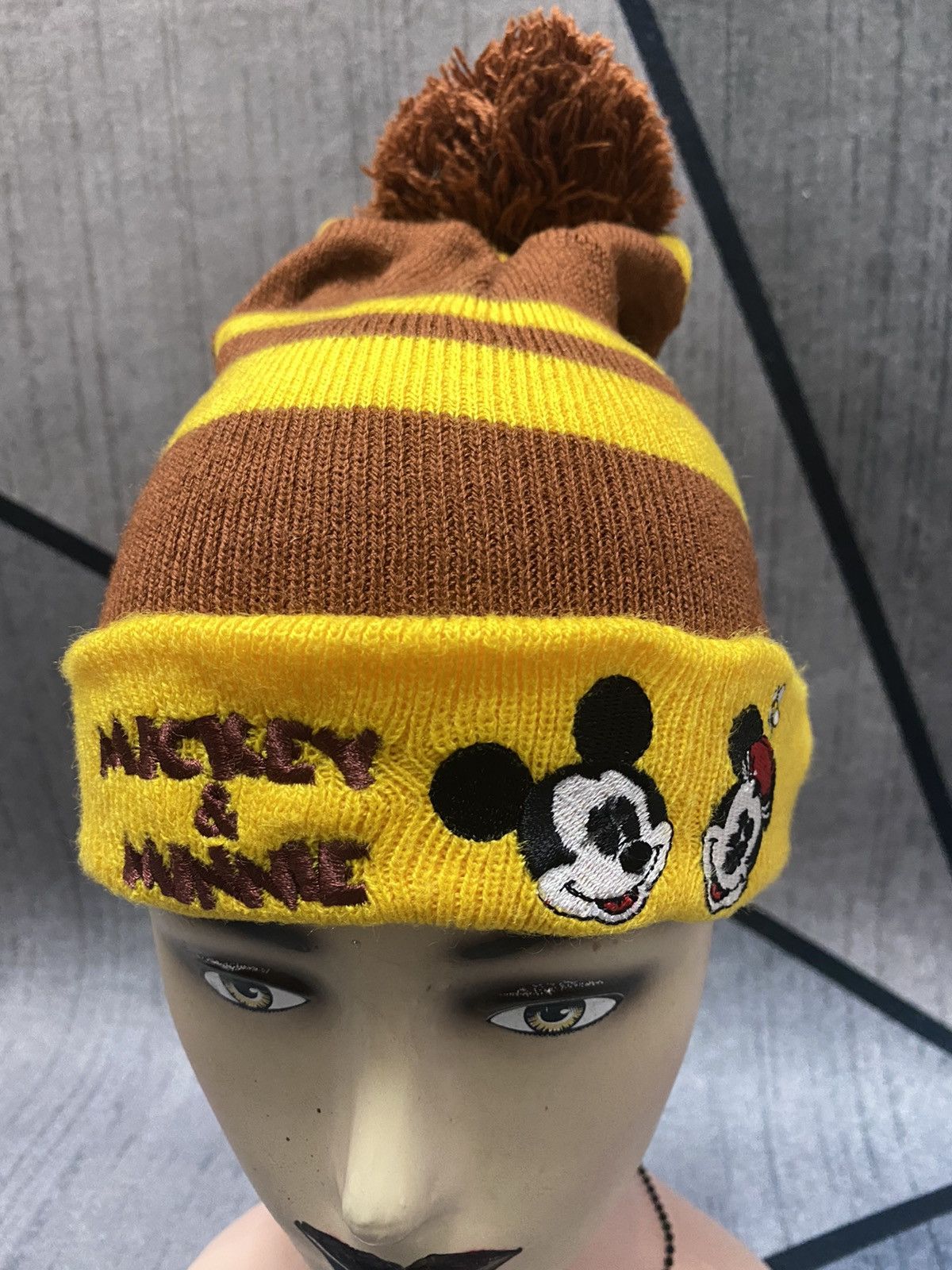 Disney × Mickey Mouse Disney Mickey & Minnie Embroidered Logo Stripes Beanie Hat Size ONE SIZE - 2 Thumbnail