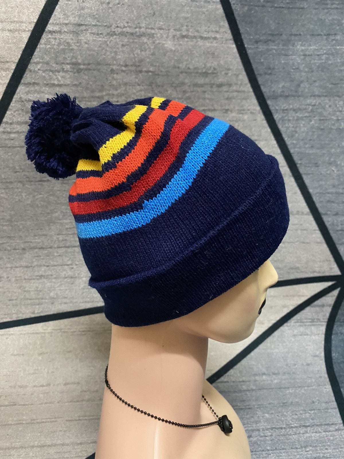 Japanese Brand Activ Patches Stripes Multicolour Beanie Hat Size ONE SIZE - 3 Thumbnail