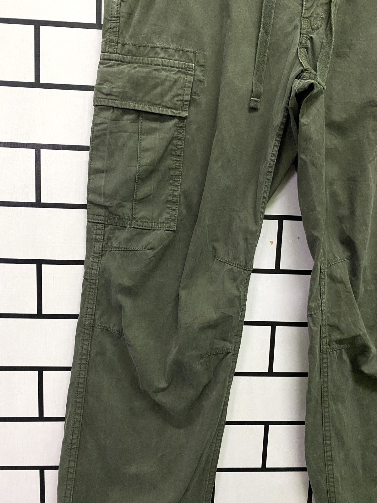Japanese Brand × Uniqlo Uniqlo Vintage Pullover Drawstring Multi Pocket Cargo Pants Size US 32 / EU 48 - 6 Thumbnail