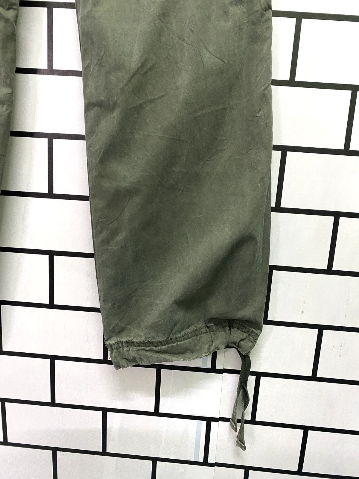 Japanese Brand × Uniqlo Uniqlo Vintage Pullover Drawstring Multi Pocket Cargo Pants Size US 32 / EU 48 - 17 Thumbnail