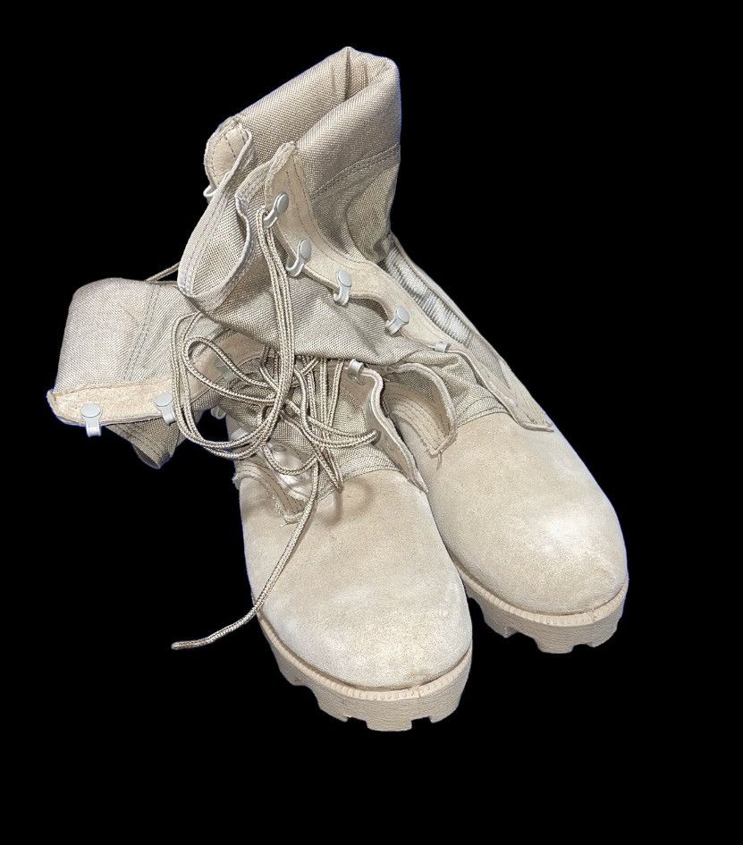 Other Desert Military Combat Boots Size US 8 / EU 41 - 1 Thumbnail